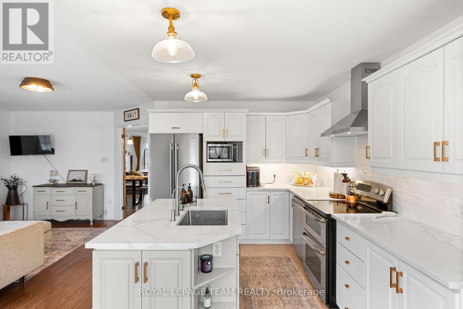 2090 OLD BIRCH ROAD - 15