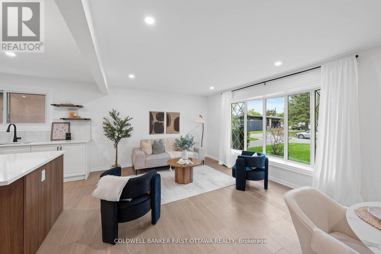 26 SPRING GARDEN AVENUE - 12