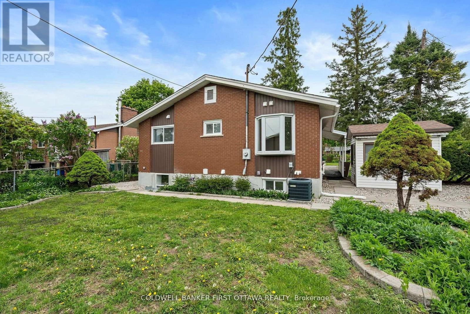 26 SPRING GARDEN AVENUE - 33