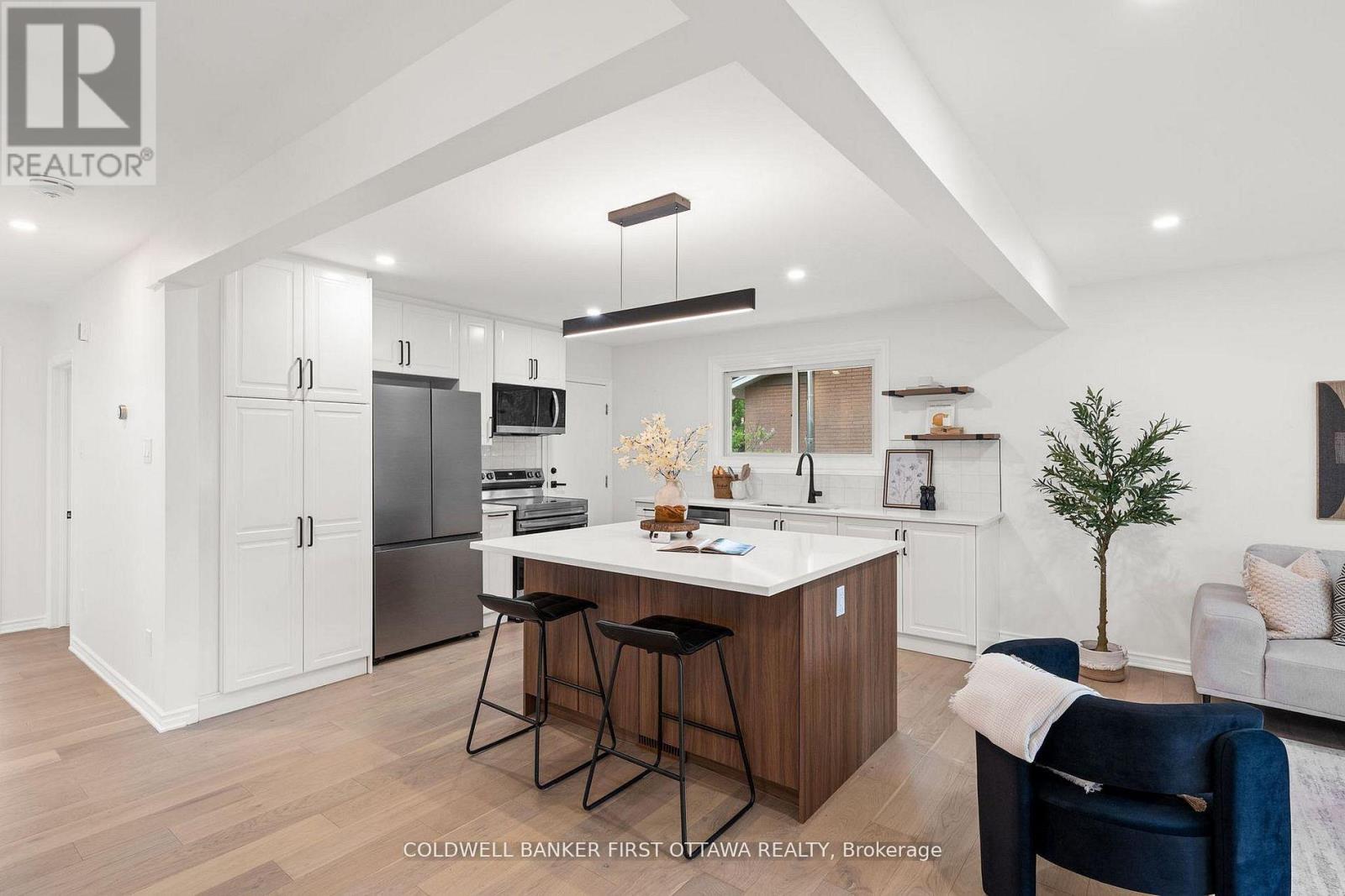26 SPRING GARDEN AVENUE - 6