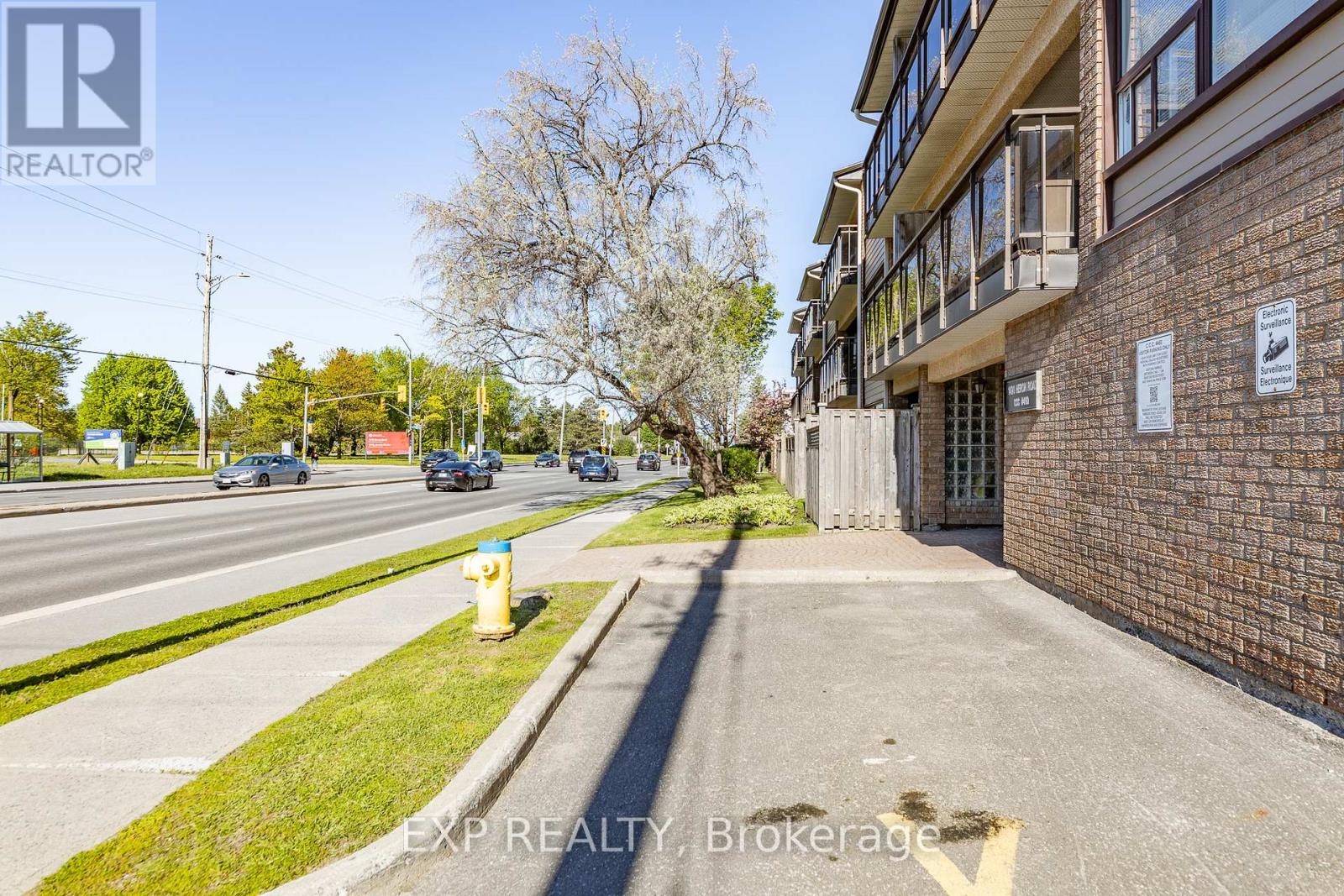 #305 1490 HERON ROAD - 7