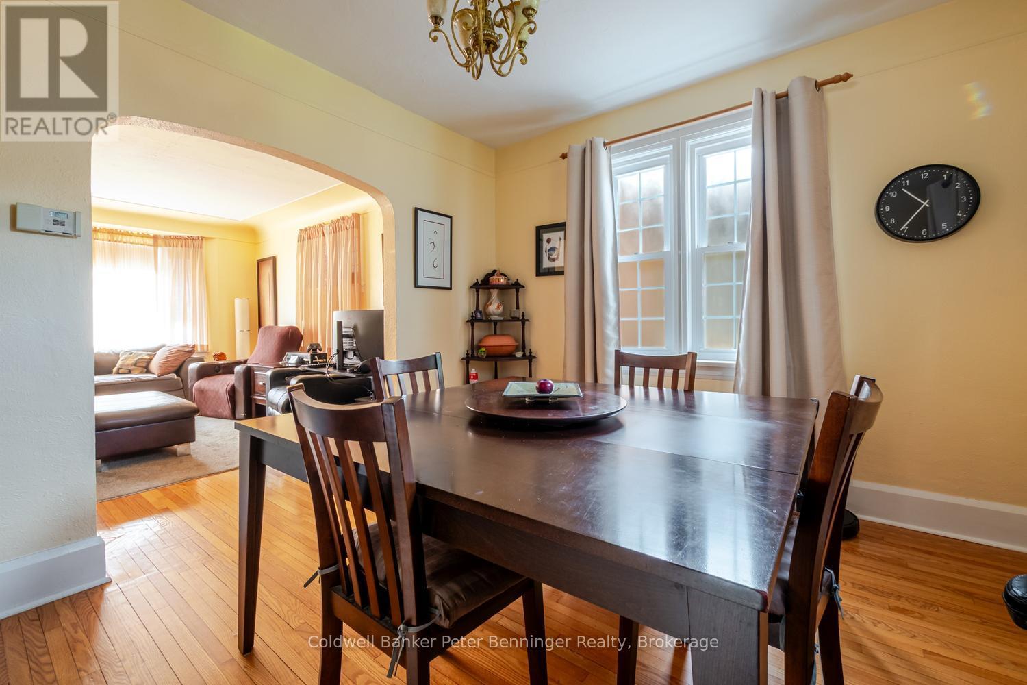 310 9TH STREET - 12