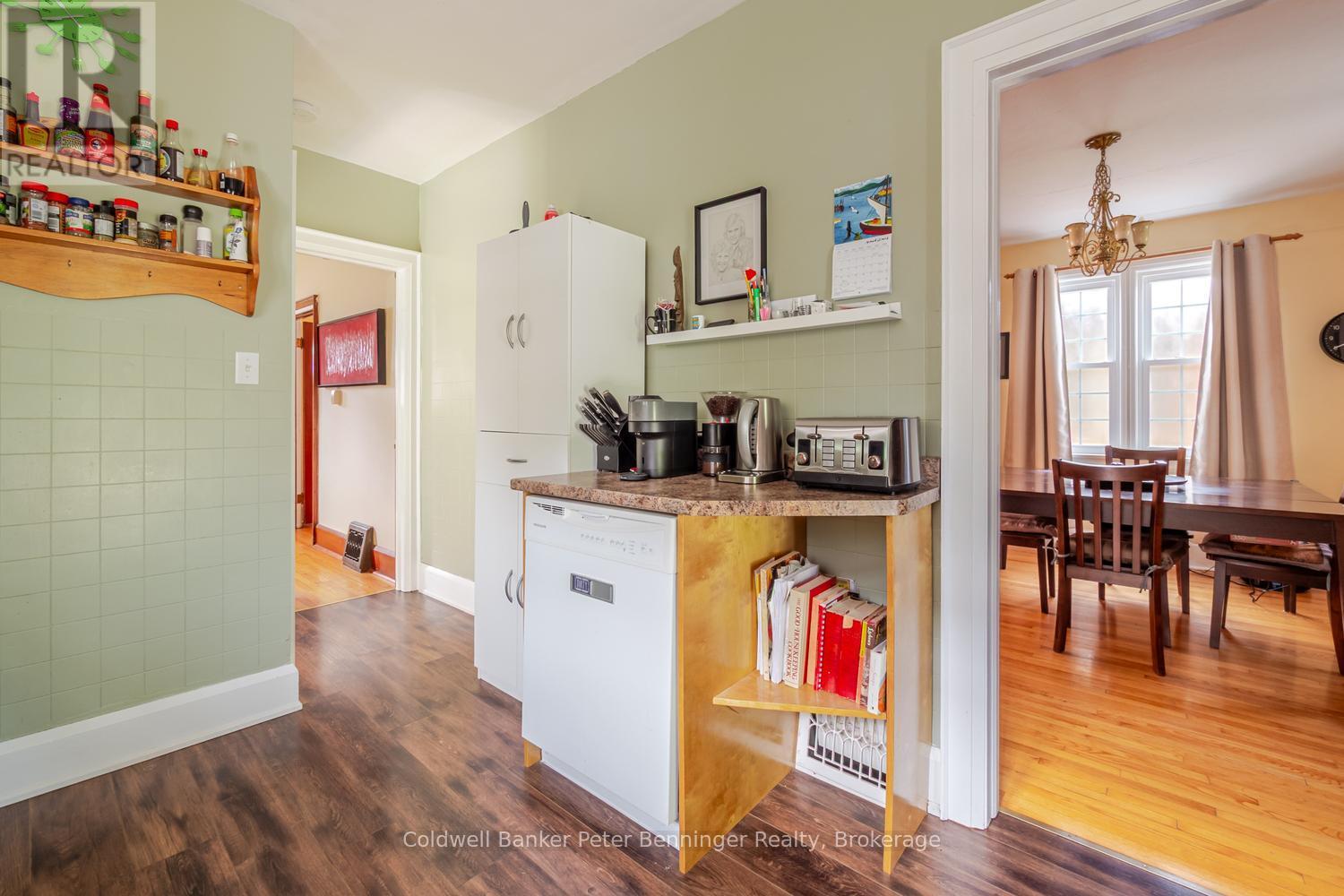 310 9TH STREET - 14