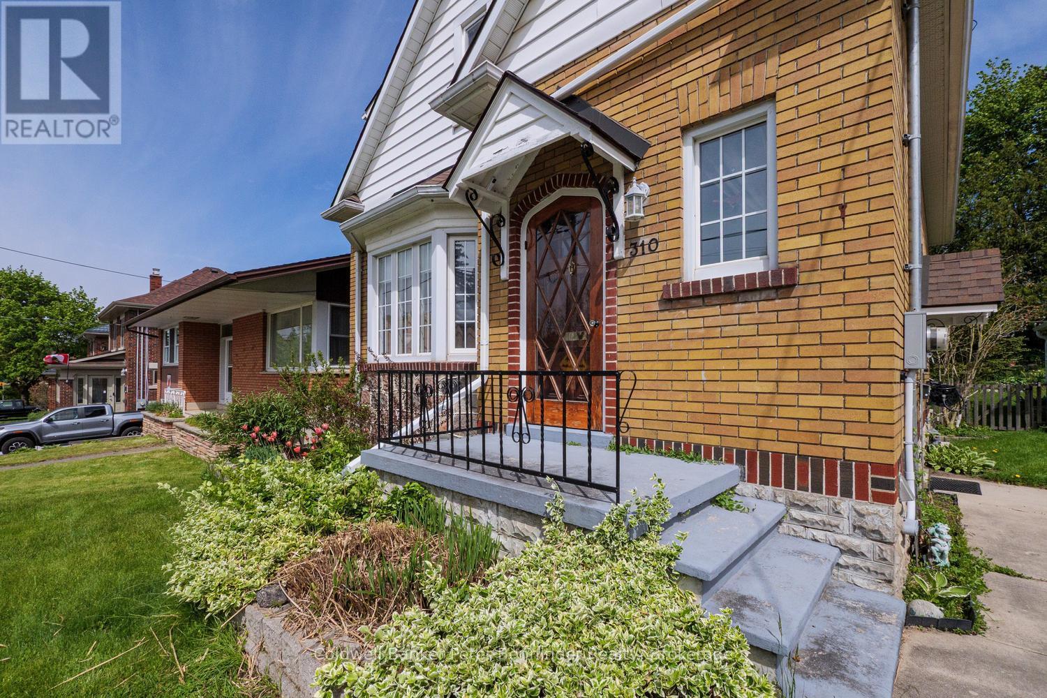 310 9TH STREET - 4