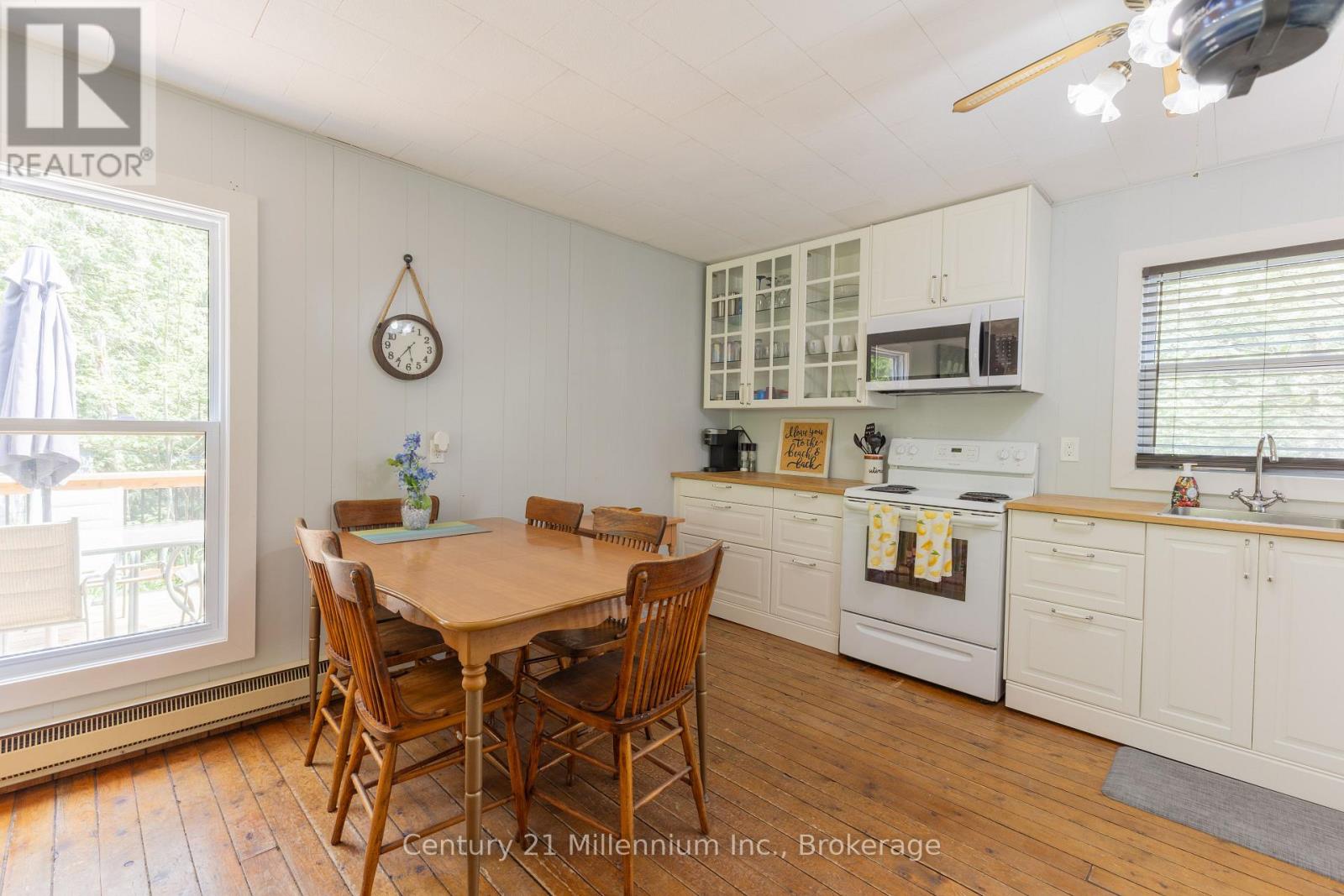 28 JAY STREET - 17
