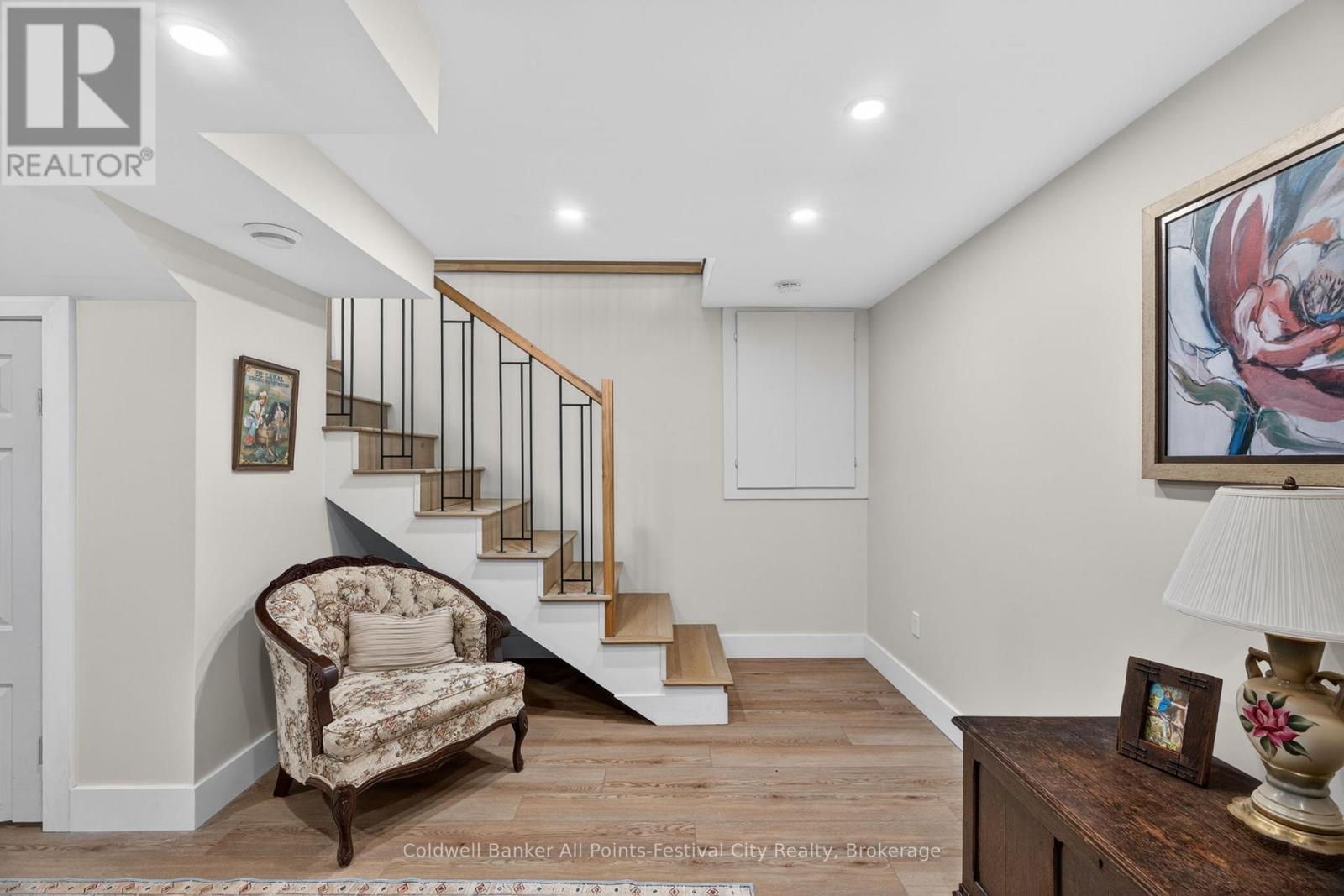 145 SUNCOAST DRIVE W - 26