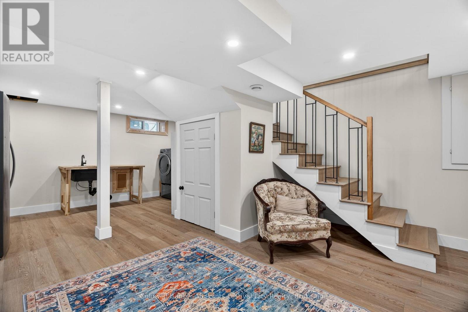 145 SUNCOAST DRIVE W - 27