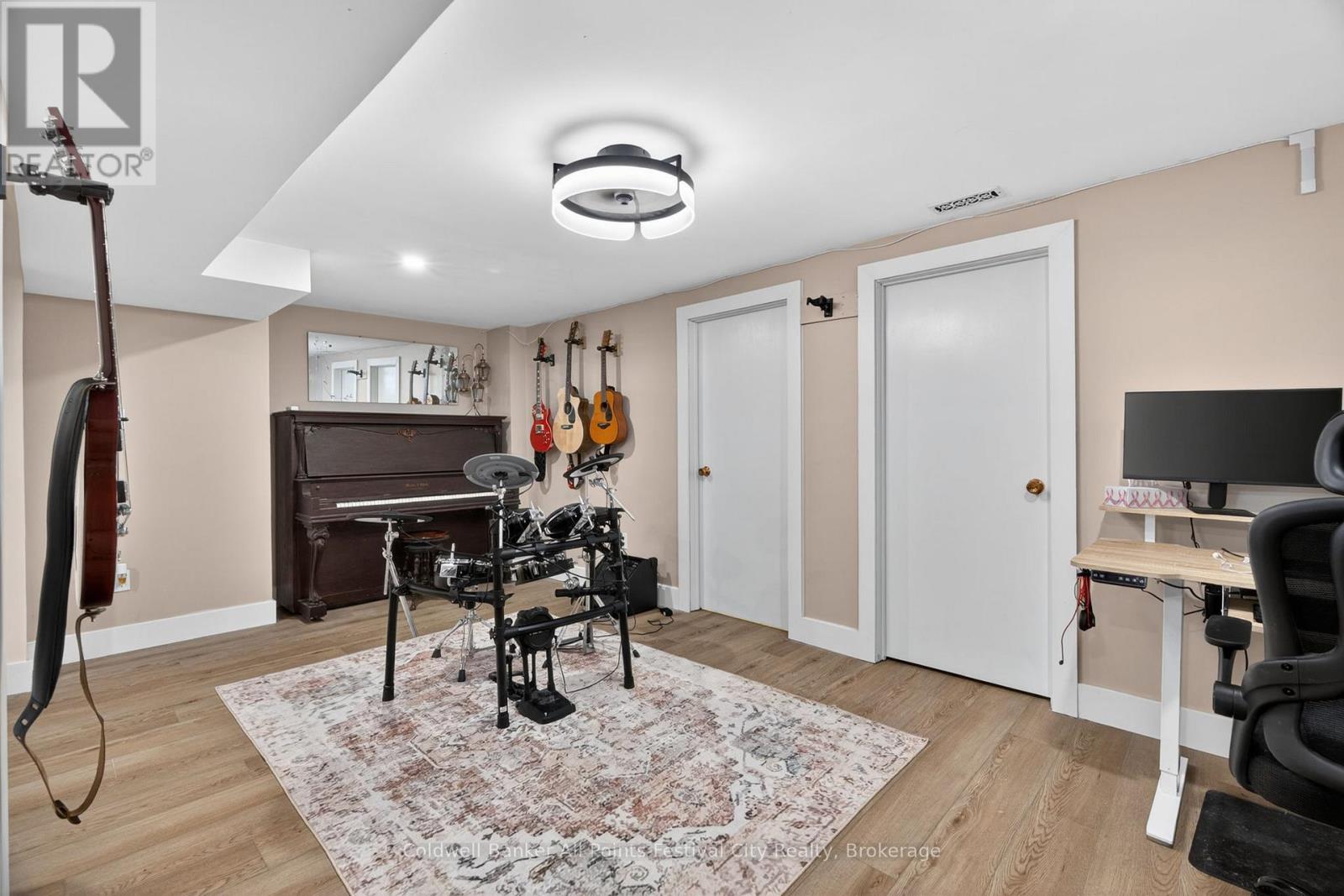 145 SUNCOAST DRIVE W - 31