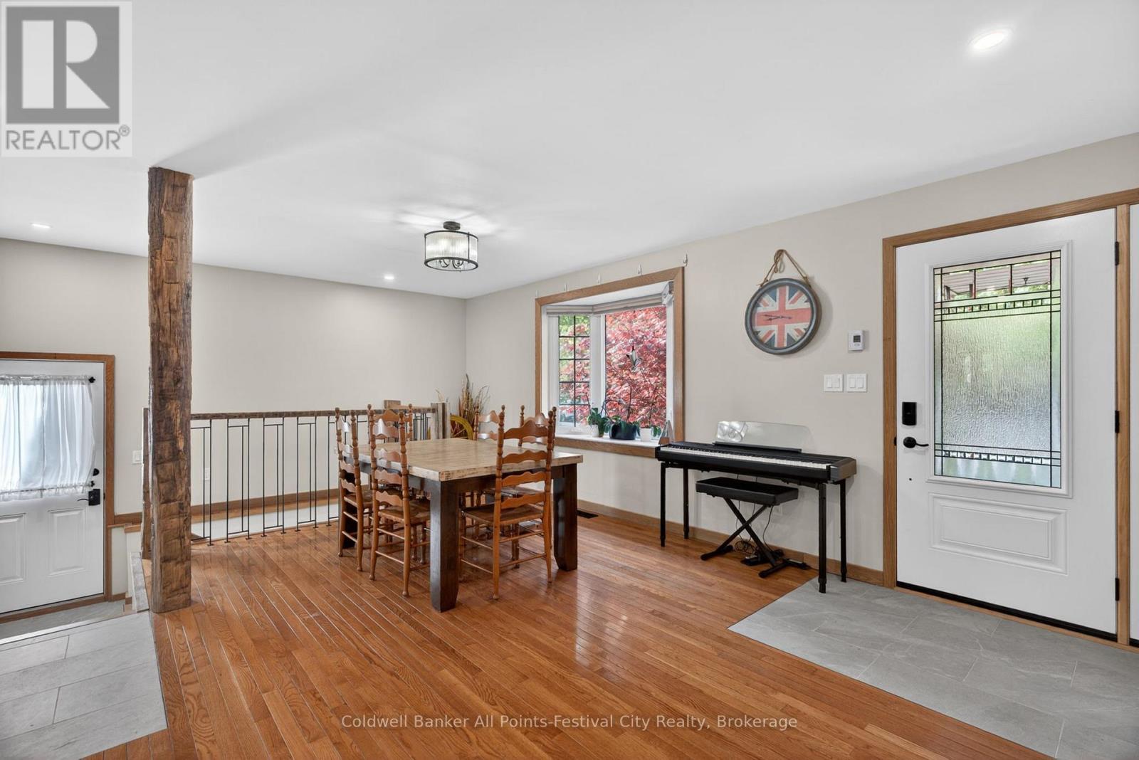 145 SUNCOAST DRIVE W - 5