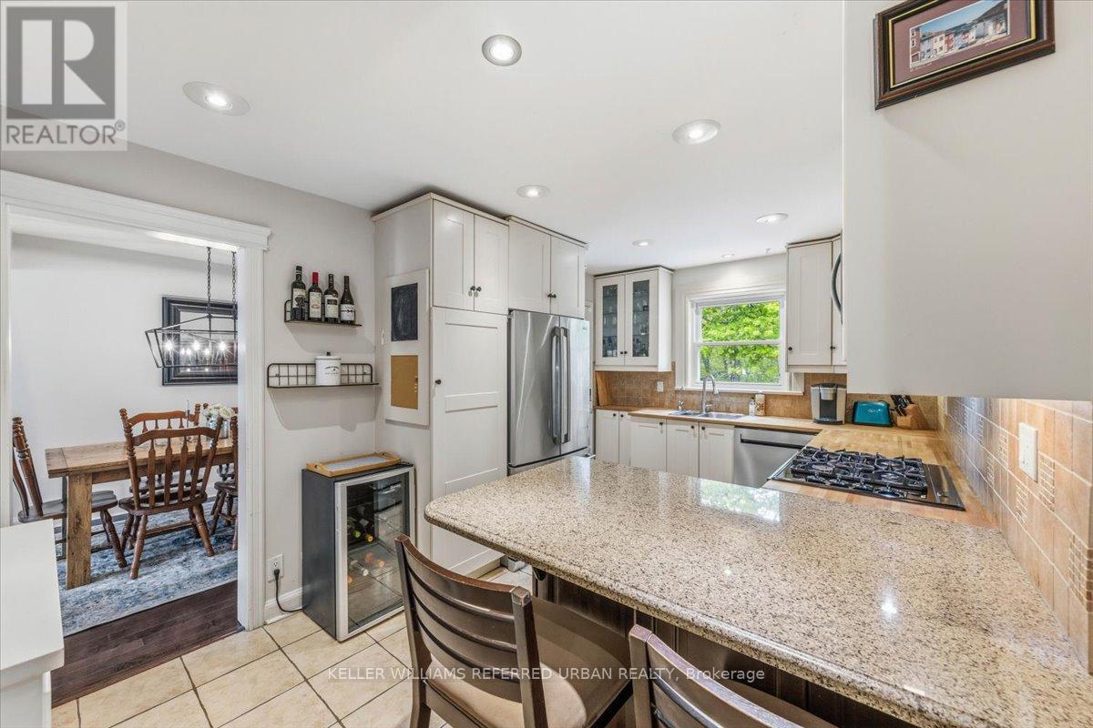 19 WALKER ROAD - 10