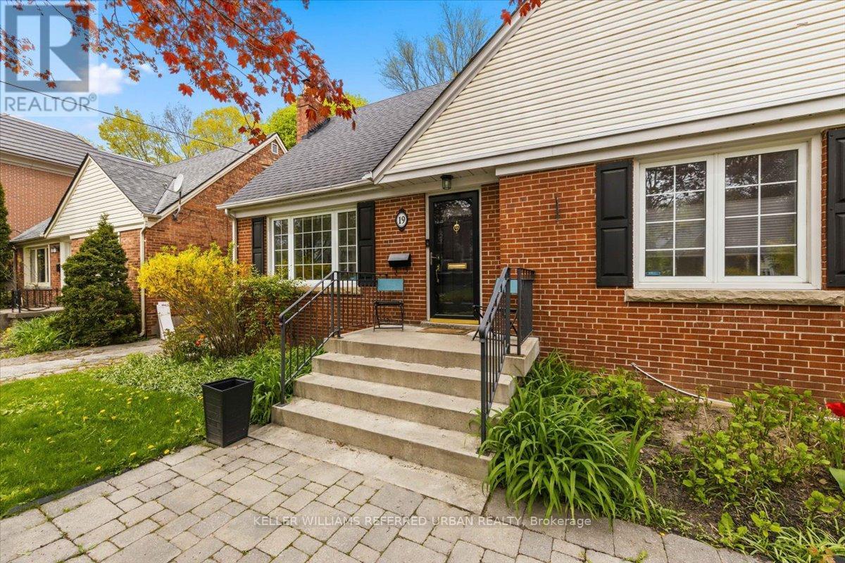 19 WALKER ROAD - 2