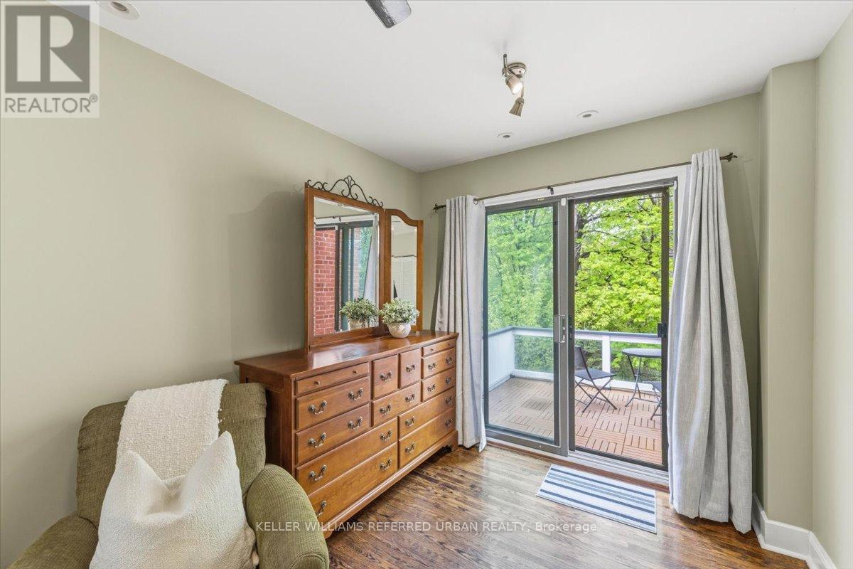 19 WALKER ROAD - 22