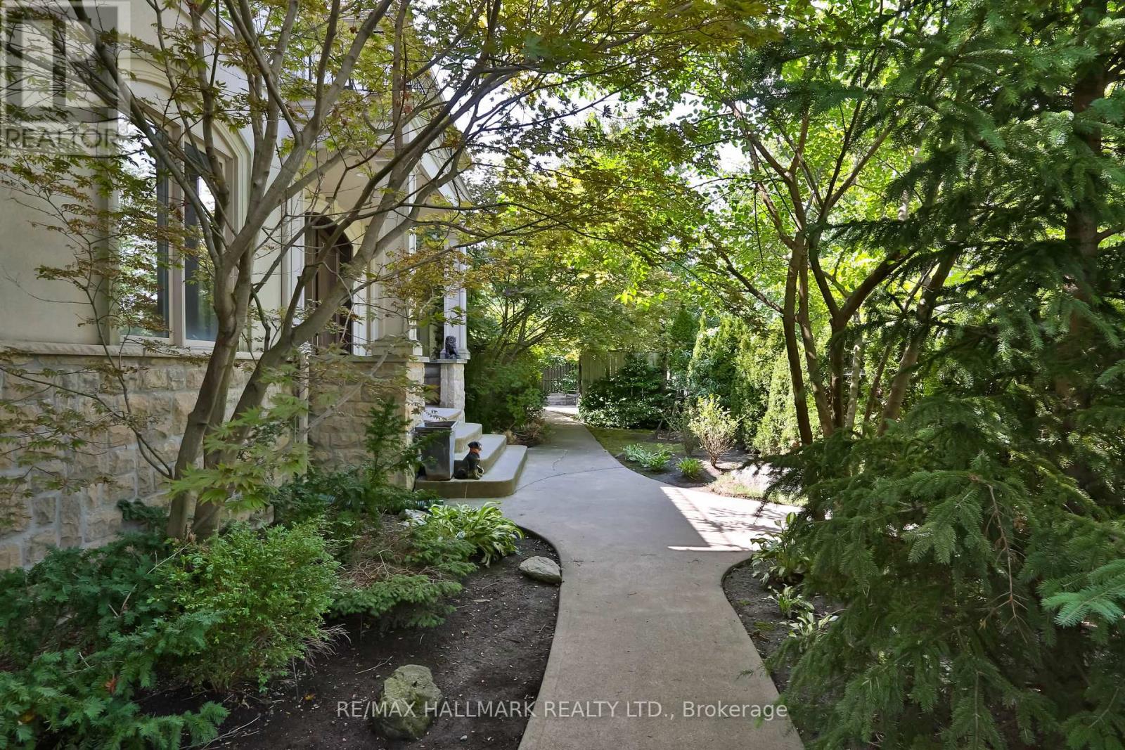 28 CLARKHILL STREET - 4