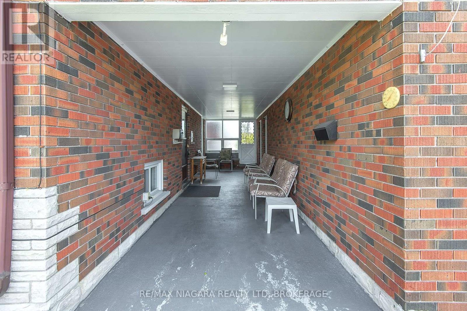 425 BELL STREET - 13