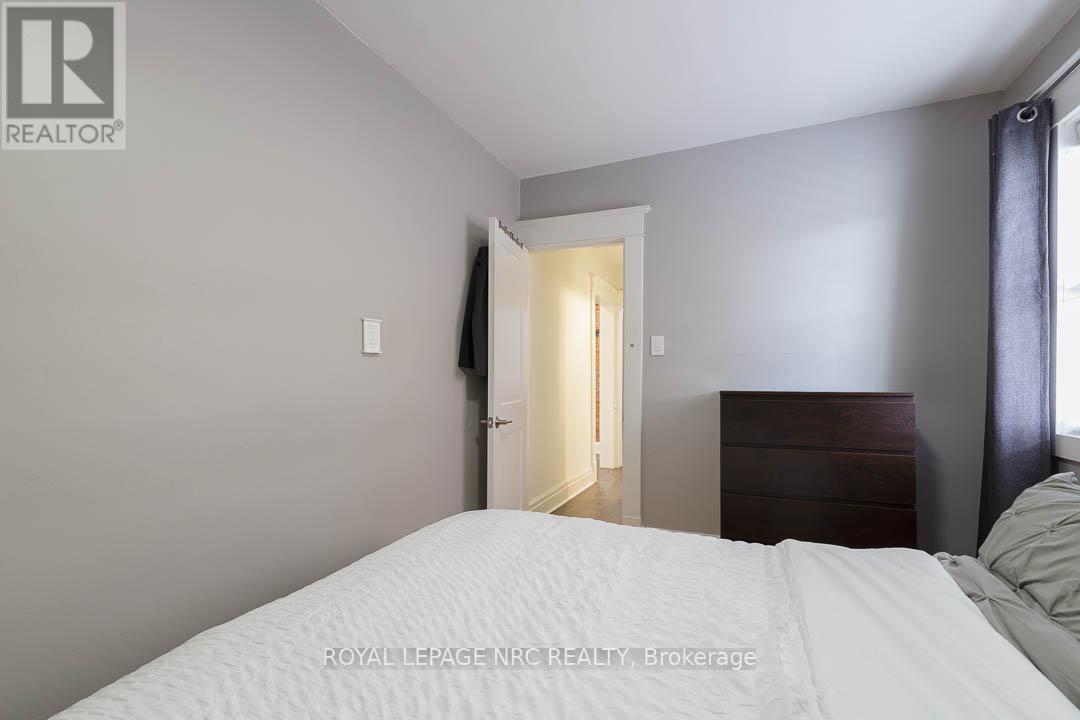 241 VINE STREET - 12