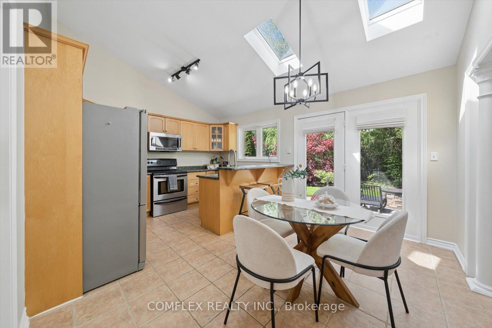 8 INVERARY COURT - 16