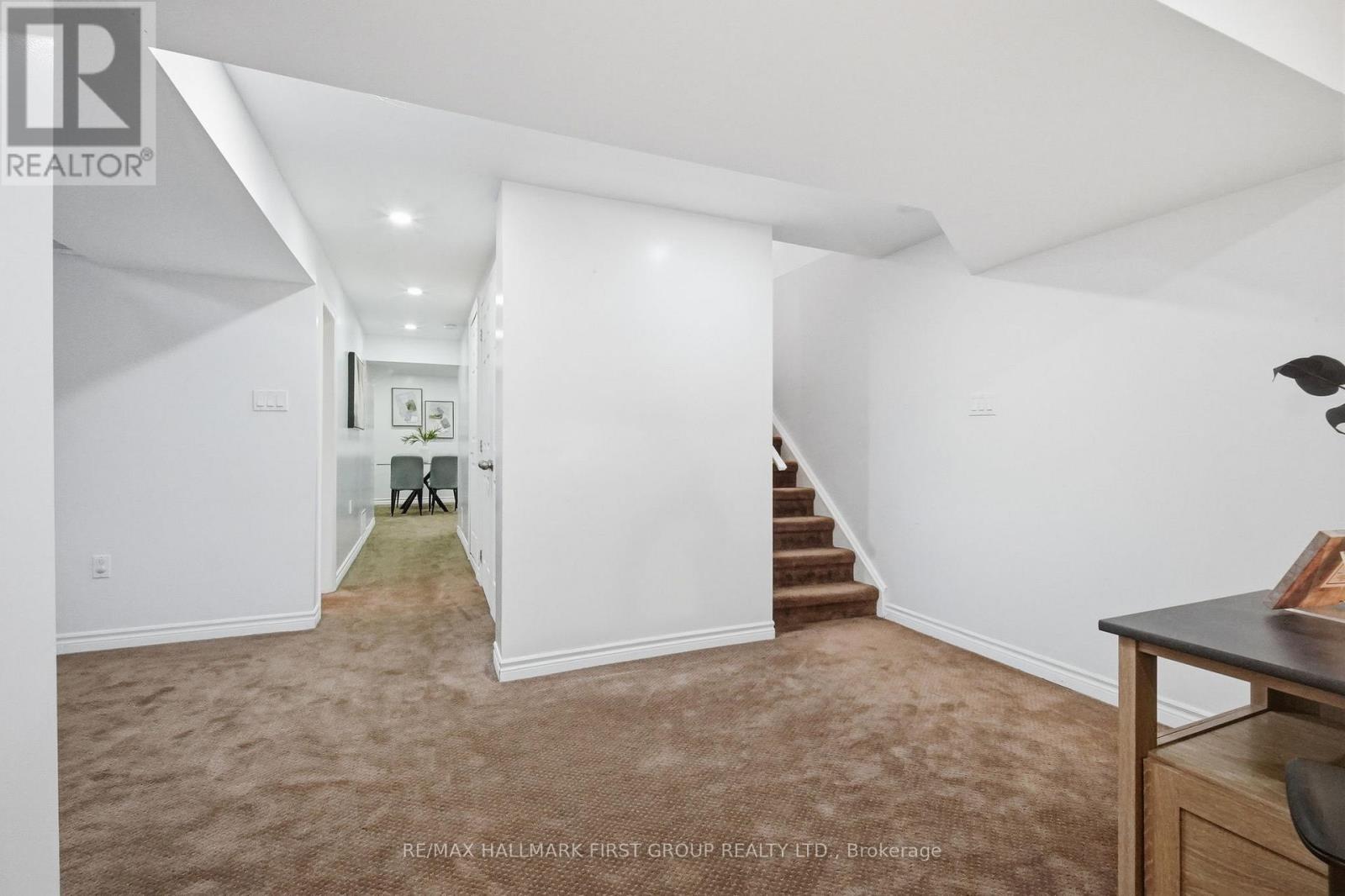 55 ARMITAGE CRESCENT - 23