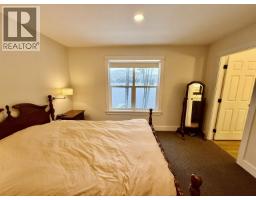 5977 Dempsey Lake Road, Lac La Hache, BC V0K1T0 Photo 19