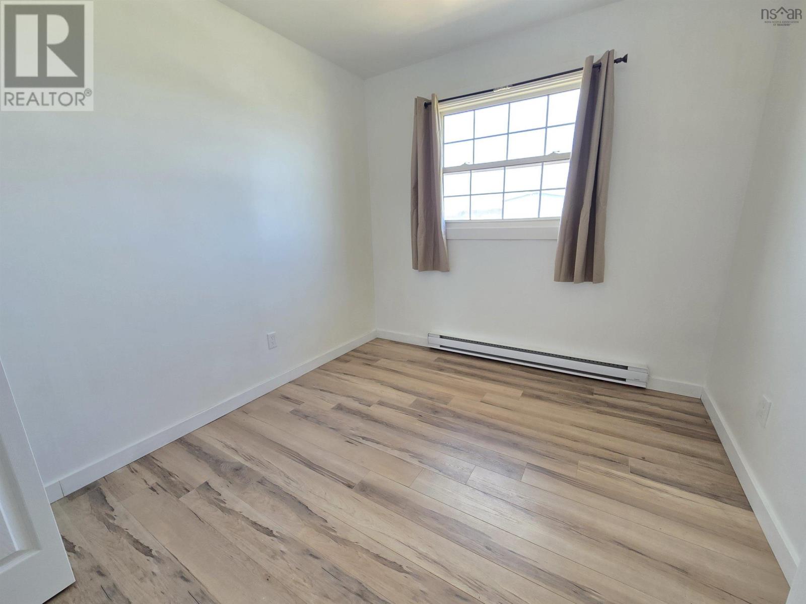 268 Gatacre Street - 7