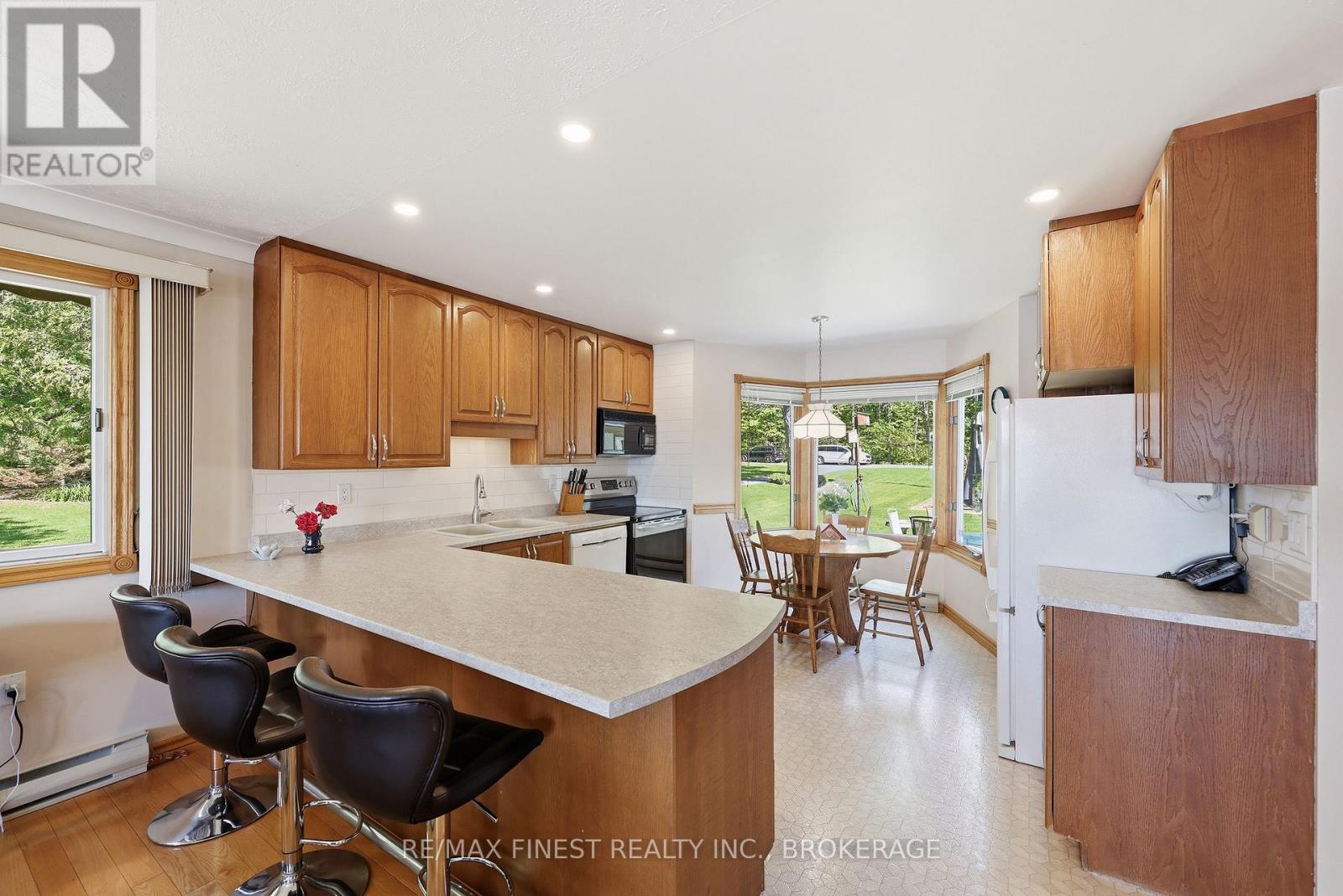 4484 ARTHUR COURT LANE - 12