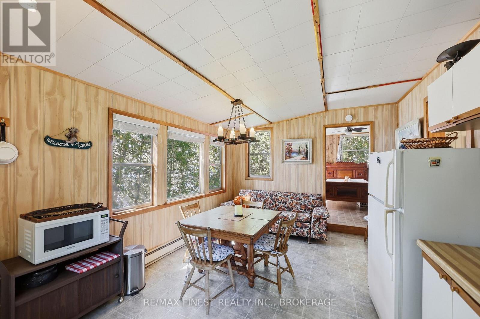 4484 ARTHUR COURT LANE - 36