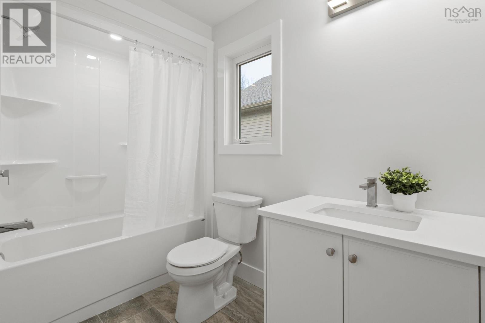 21 Pearlgarden Close - 23
