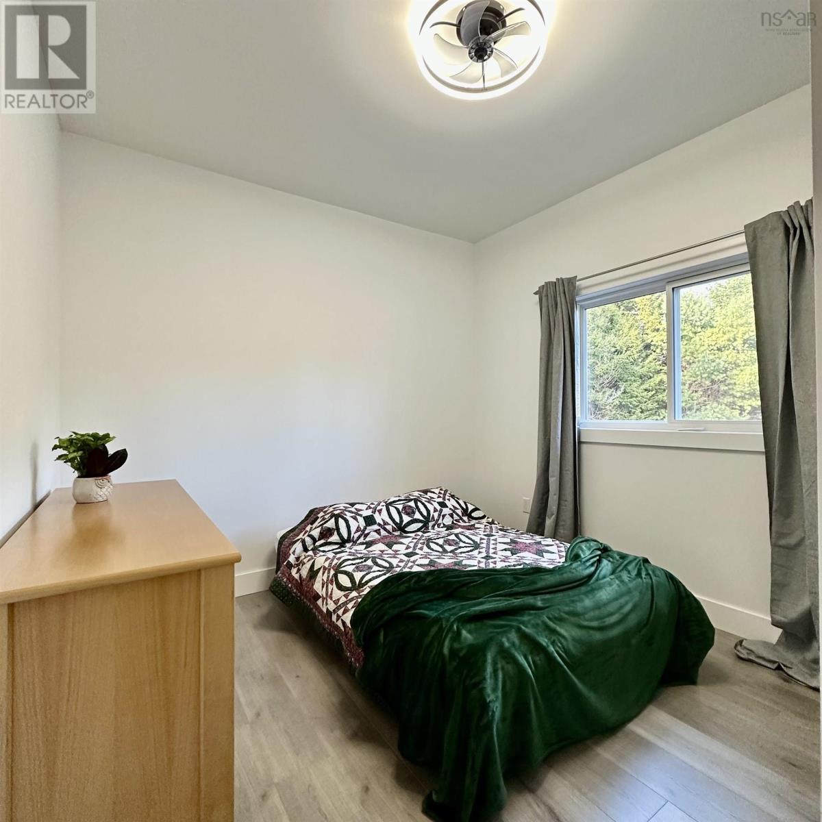 75 Danica Drive - 14