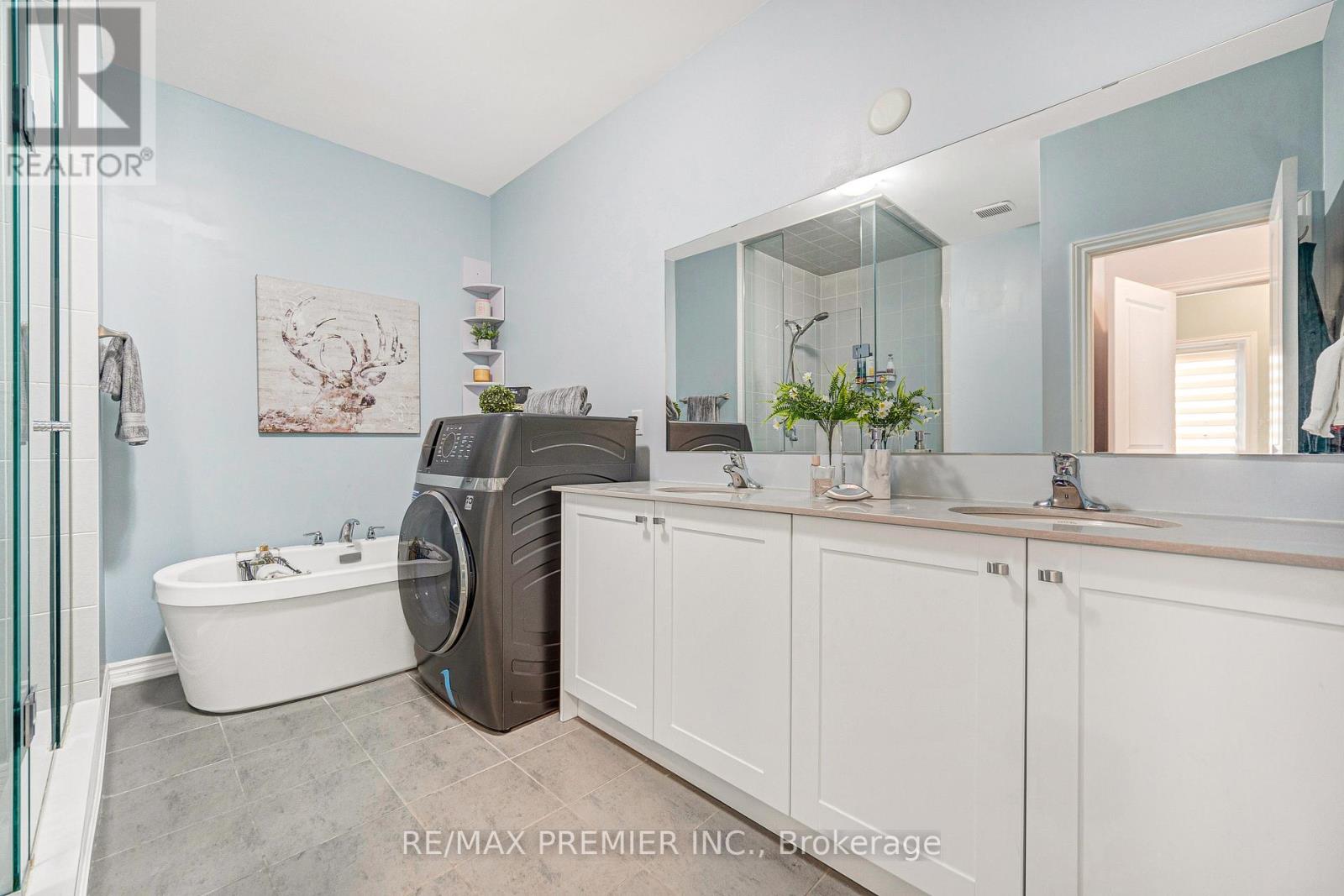 55 SINGHAMPTON ROAD - 23