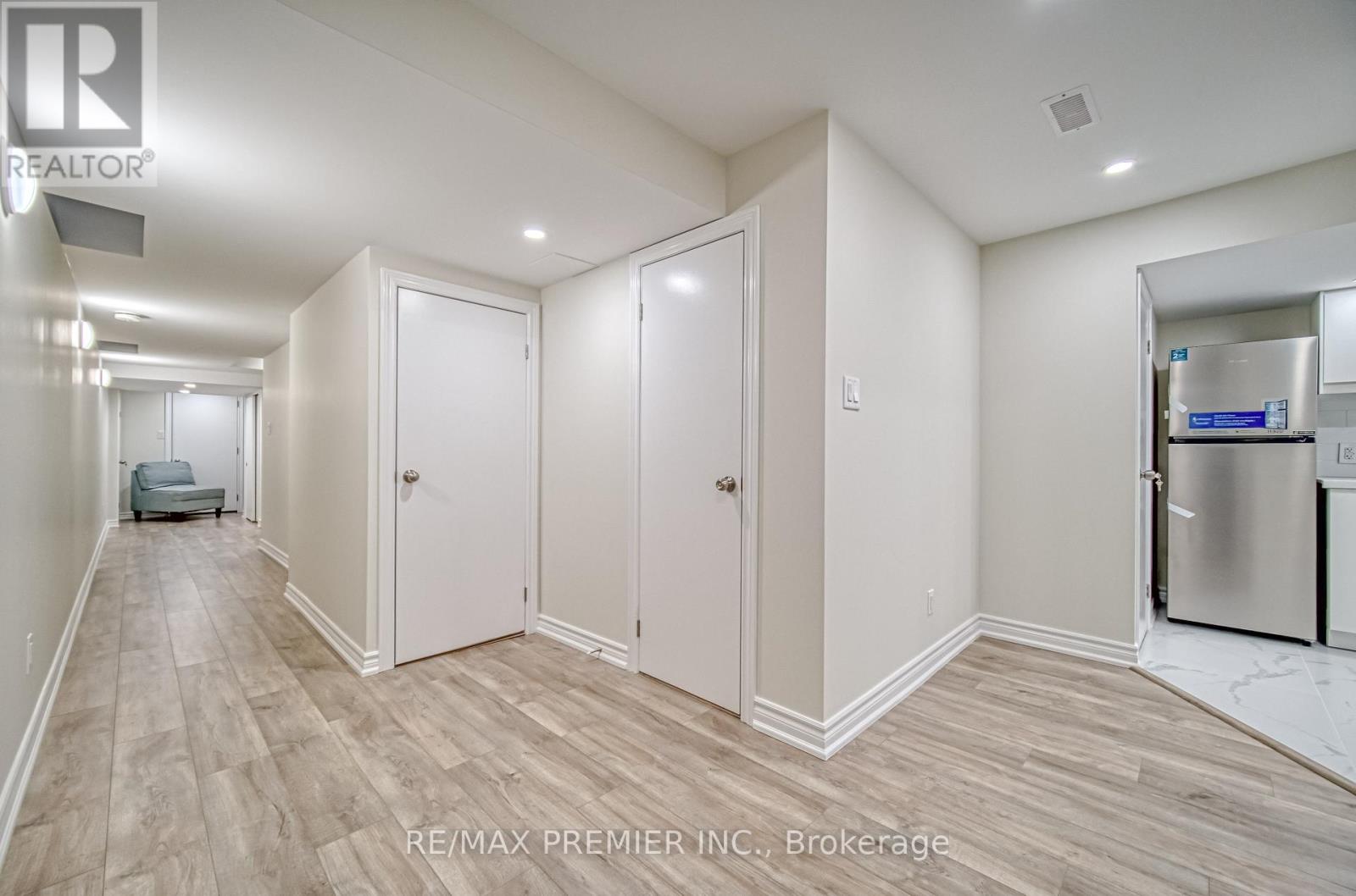 55 SINGHAMPTON ROAD - 35