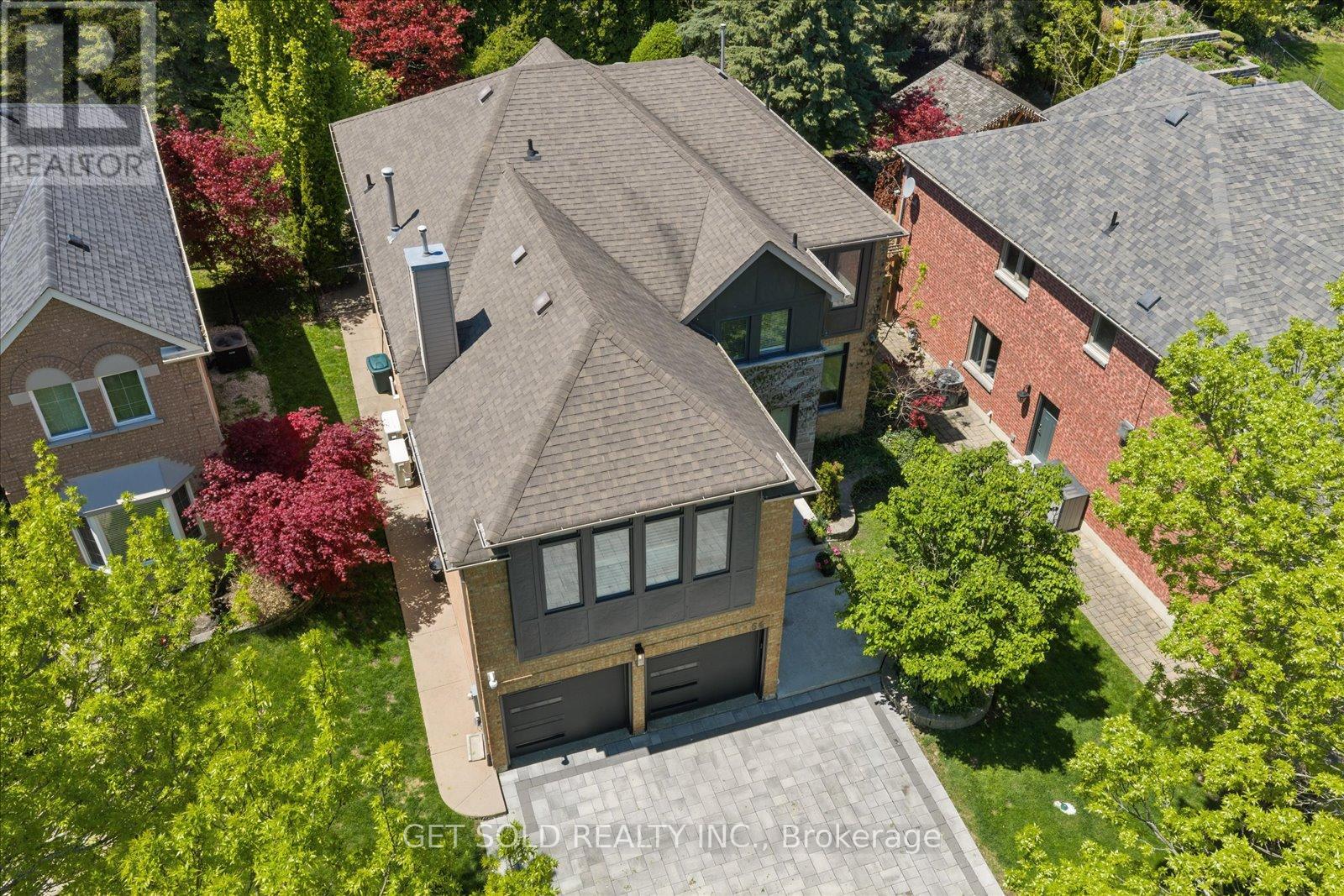64 SPENCE DRIVE - 1