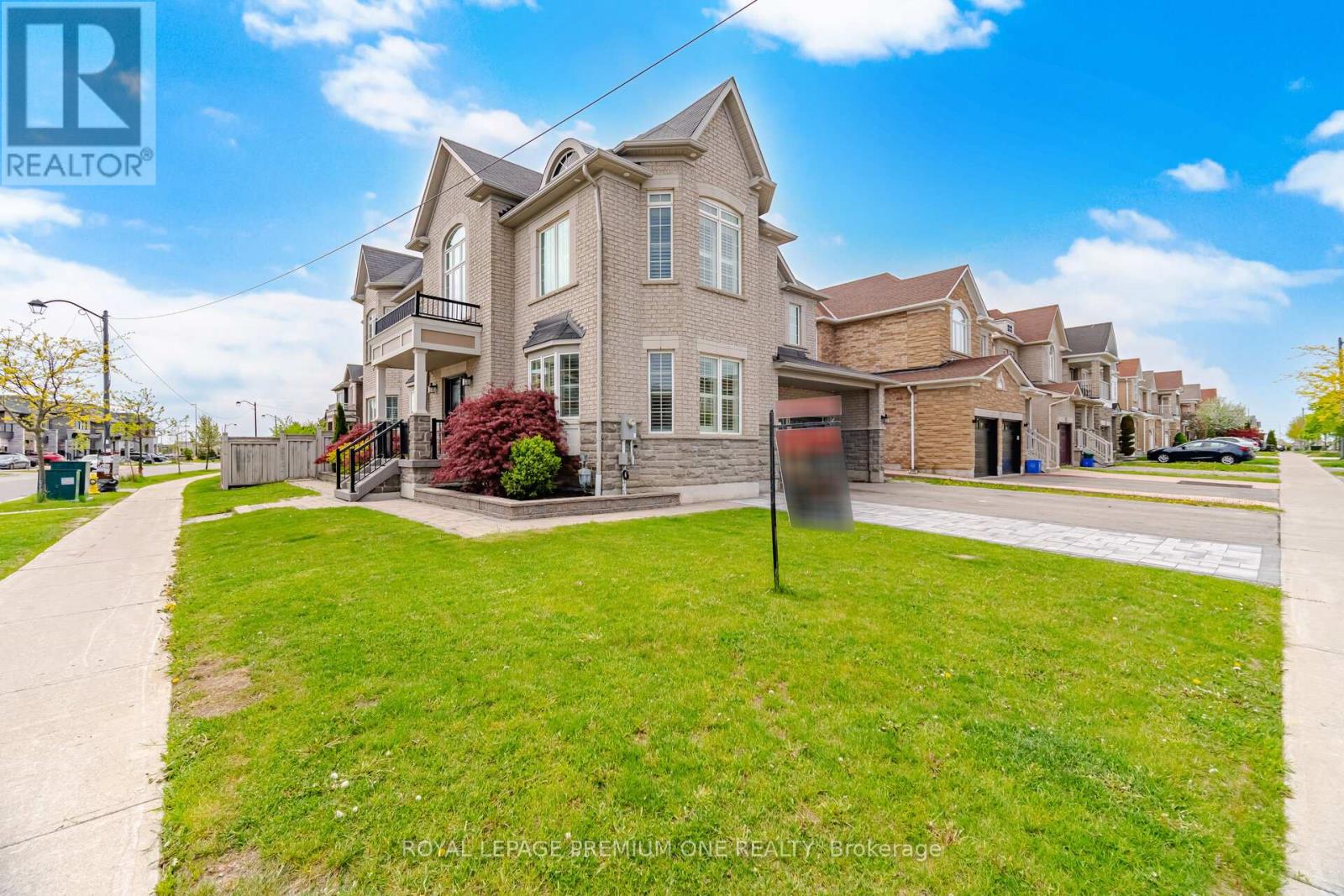95 RETREAT BOULEVARD - Image 2