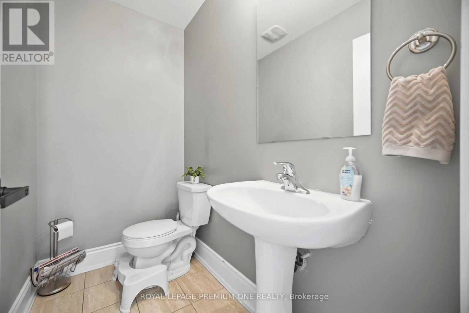95 RETREAT BOULEVARD - 20