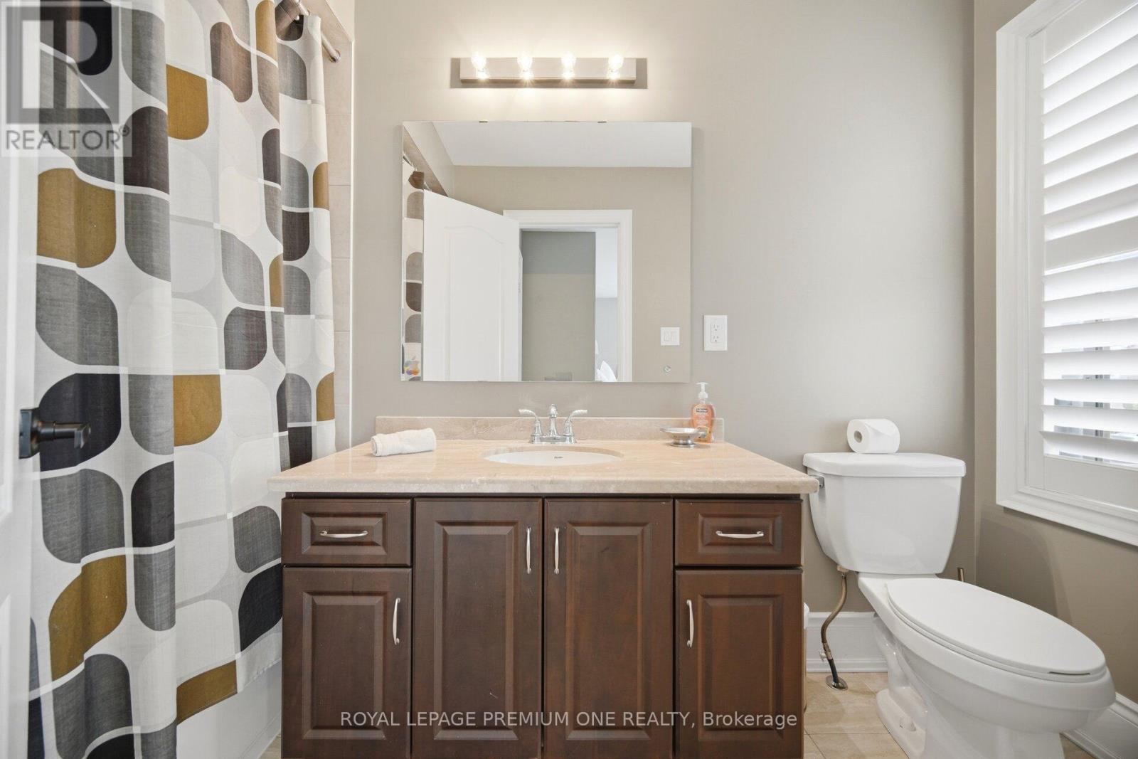 95 RETREAT BOULEVARD - 29
