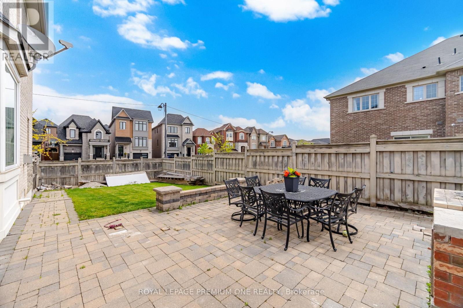 95 RETREAT BOULEVARD - 48