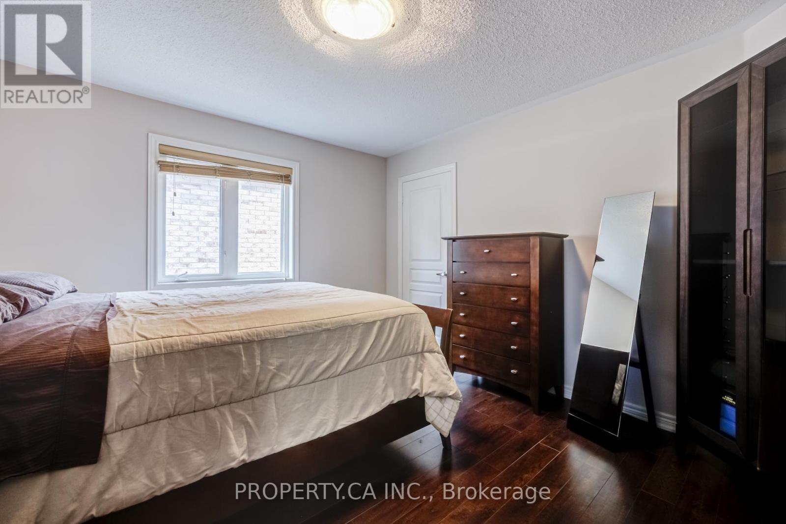 47 GRAND OAK DRIVE - 28