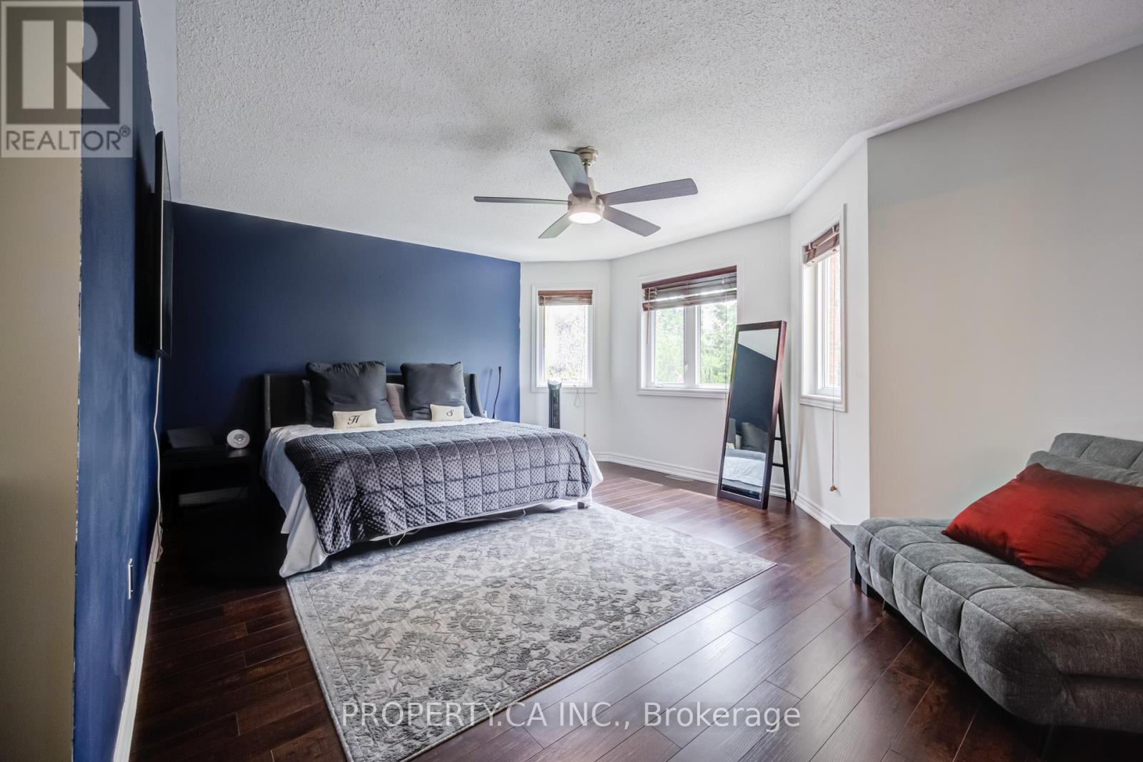 47 GRAND OAK DRIVE - 33