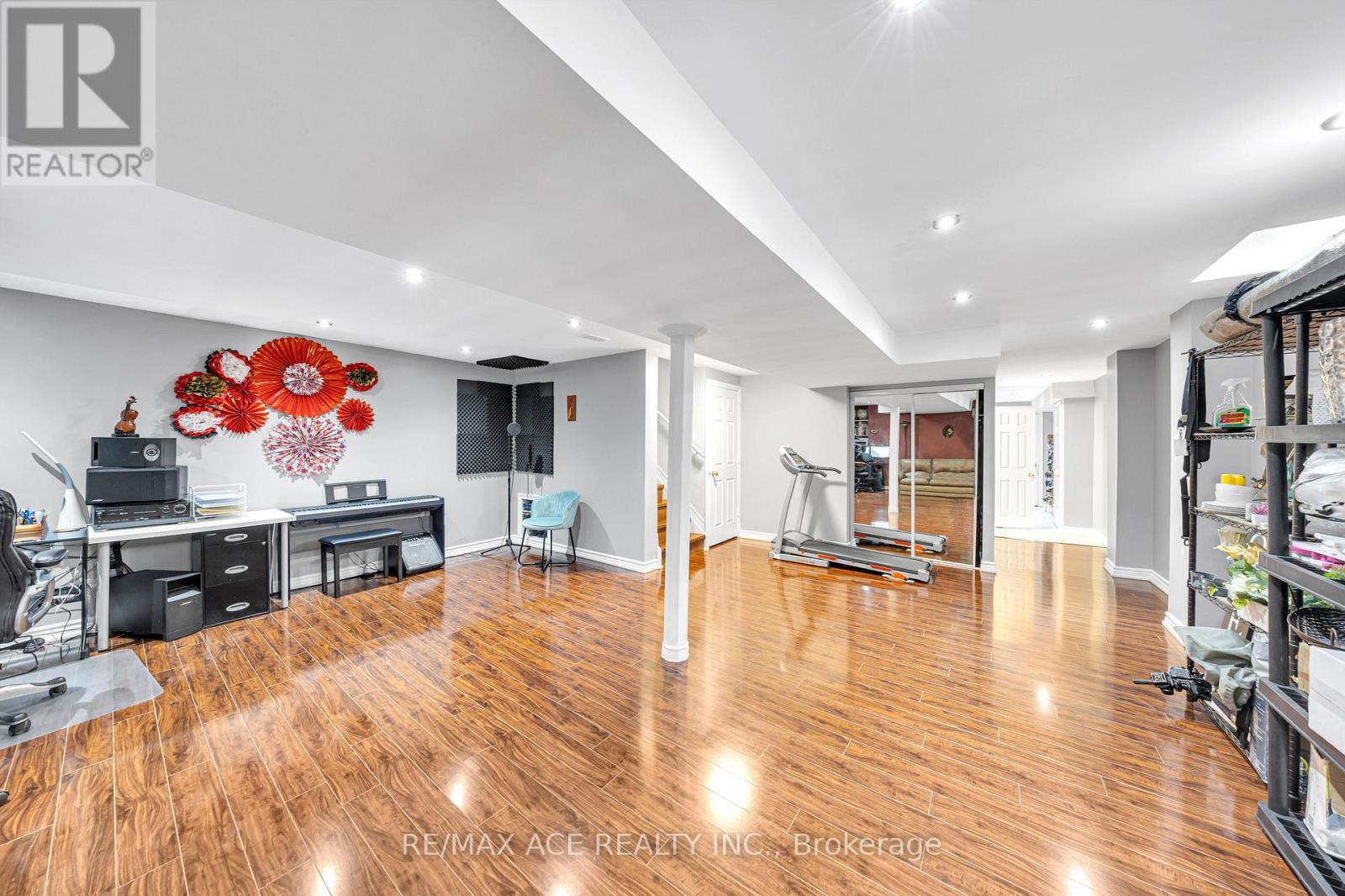 45 HARRY BLAYLOCK DRIVE - 38