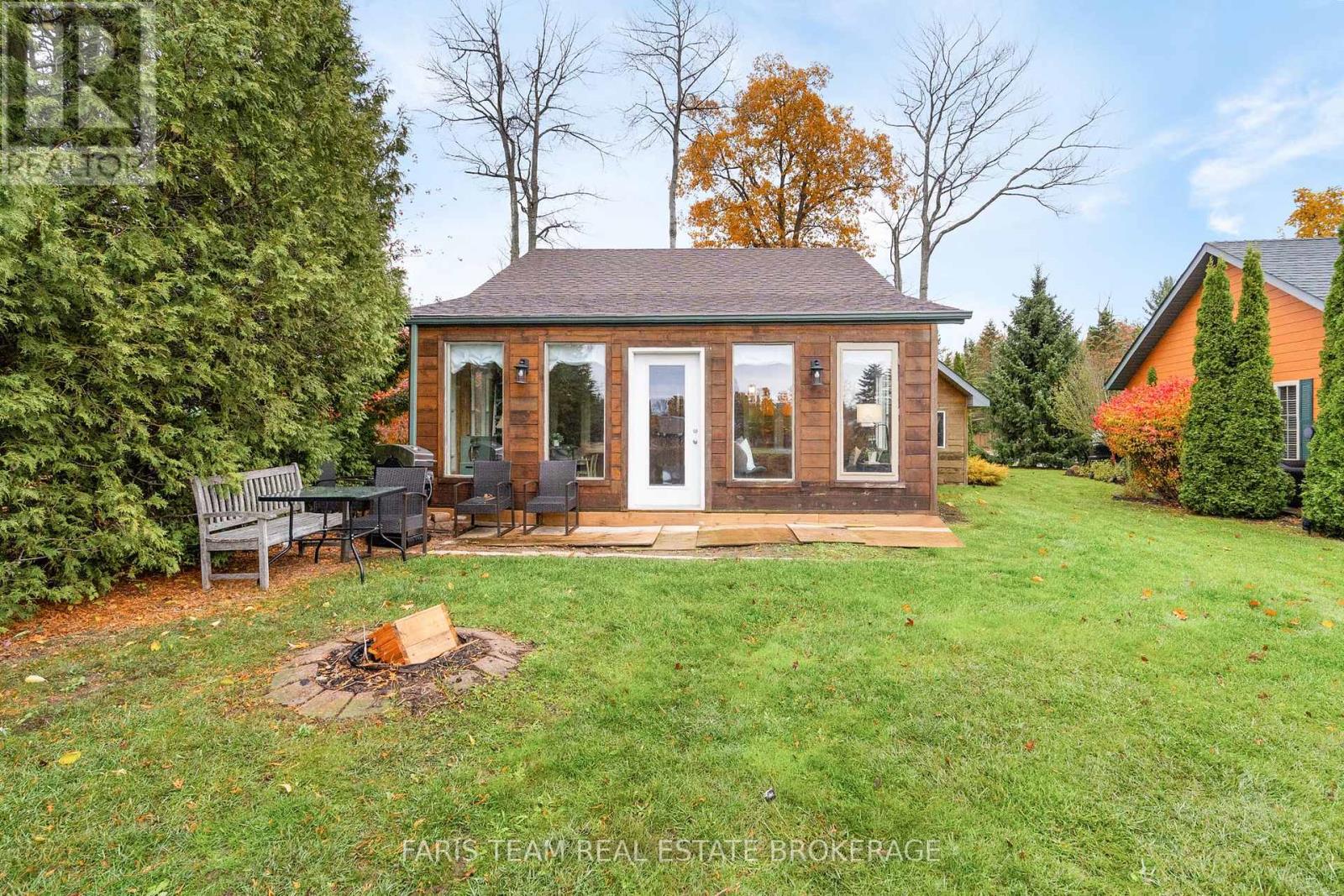 12 CABIN CRESCENT - 25