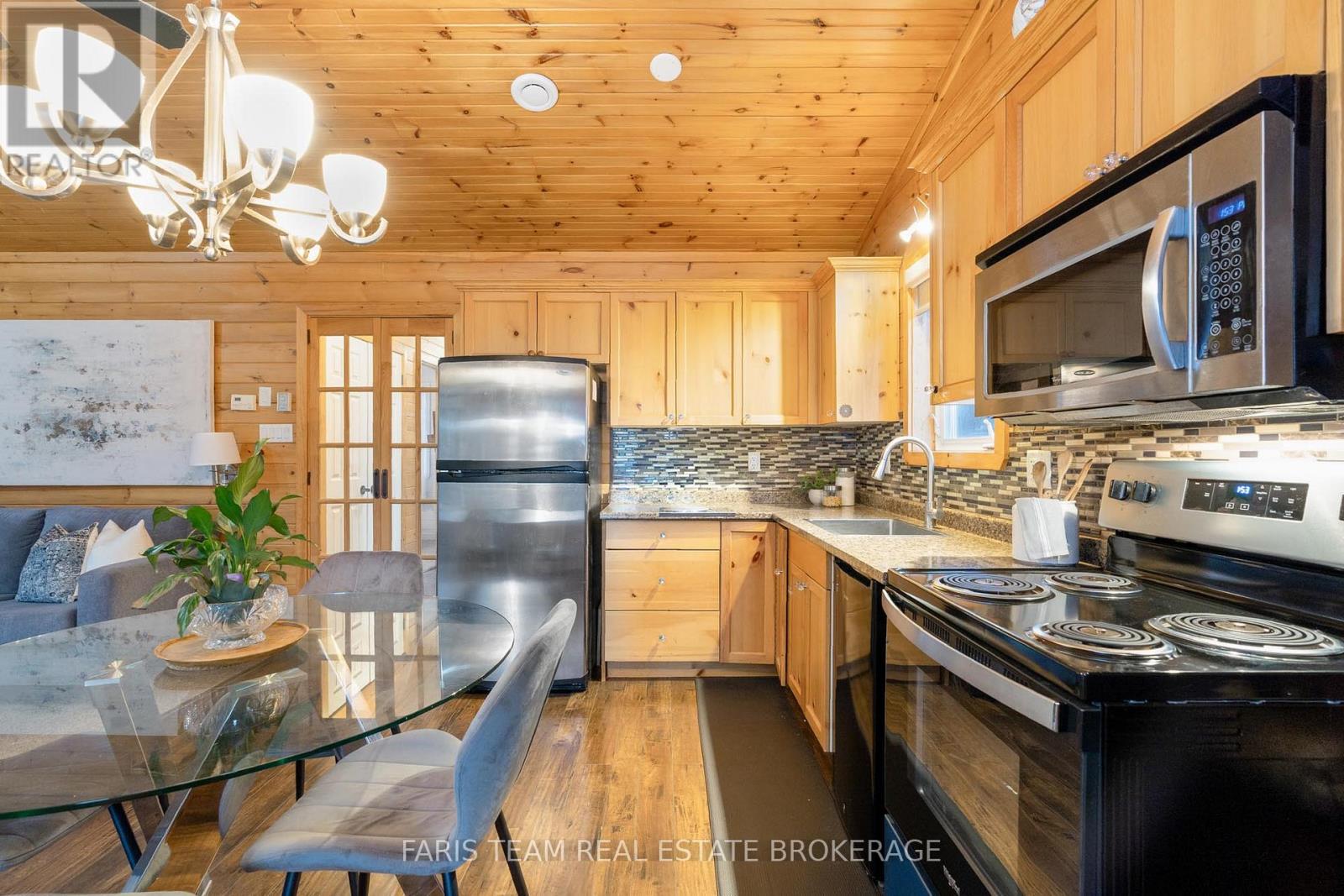 12 CABIN CRESCENT - 7