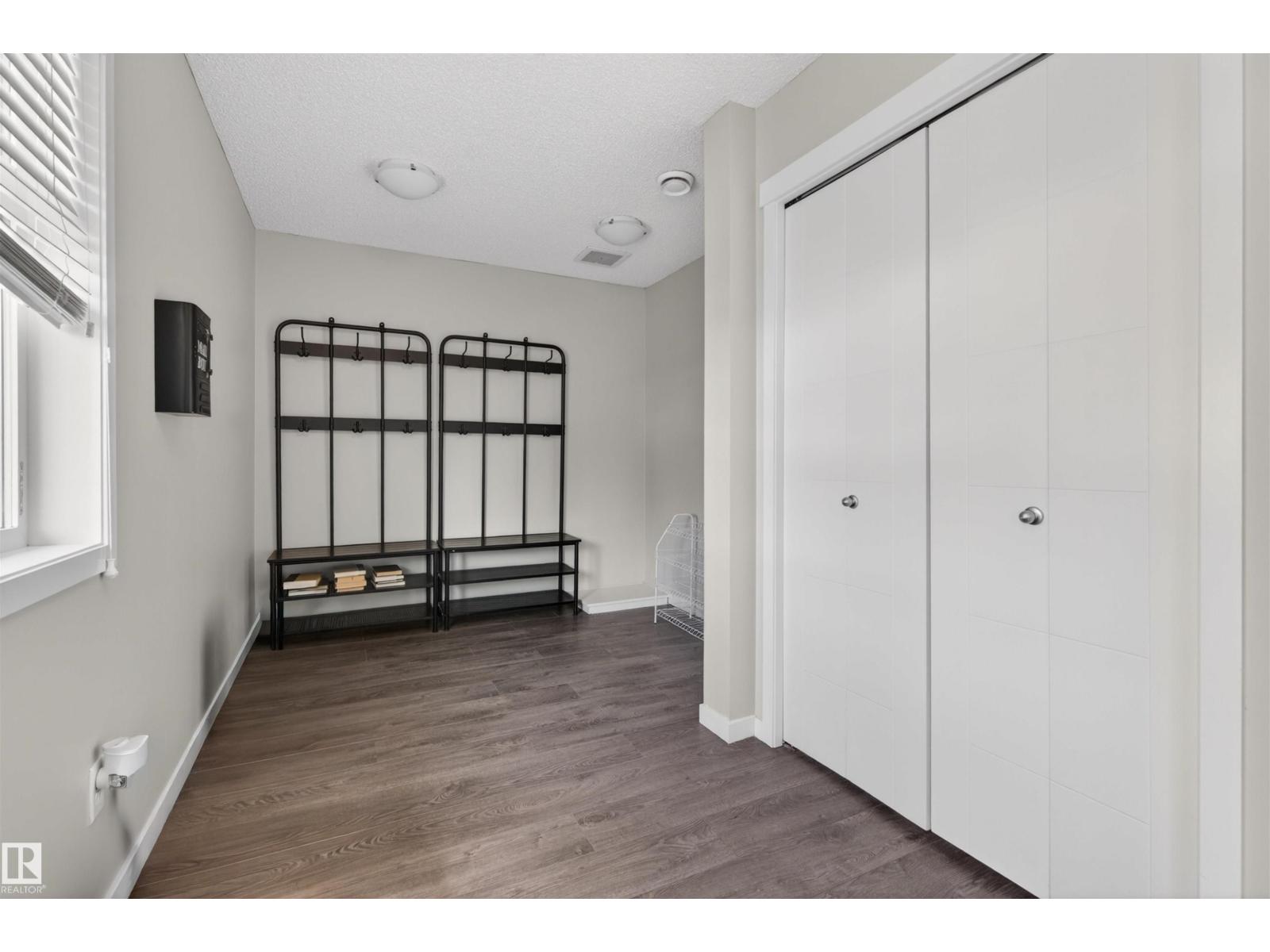 903 173 ST SW - 4