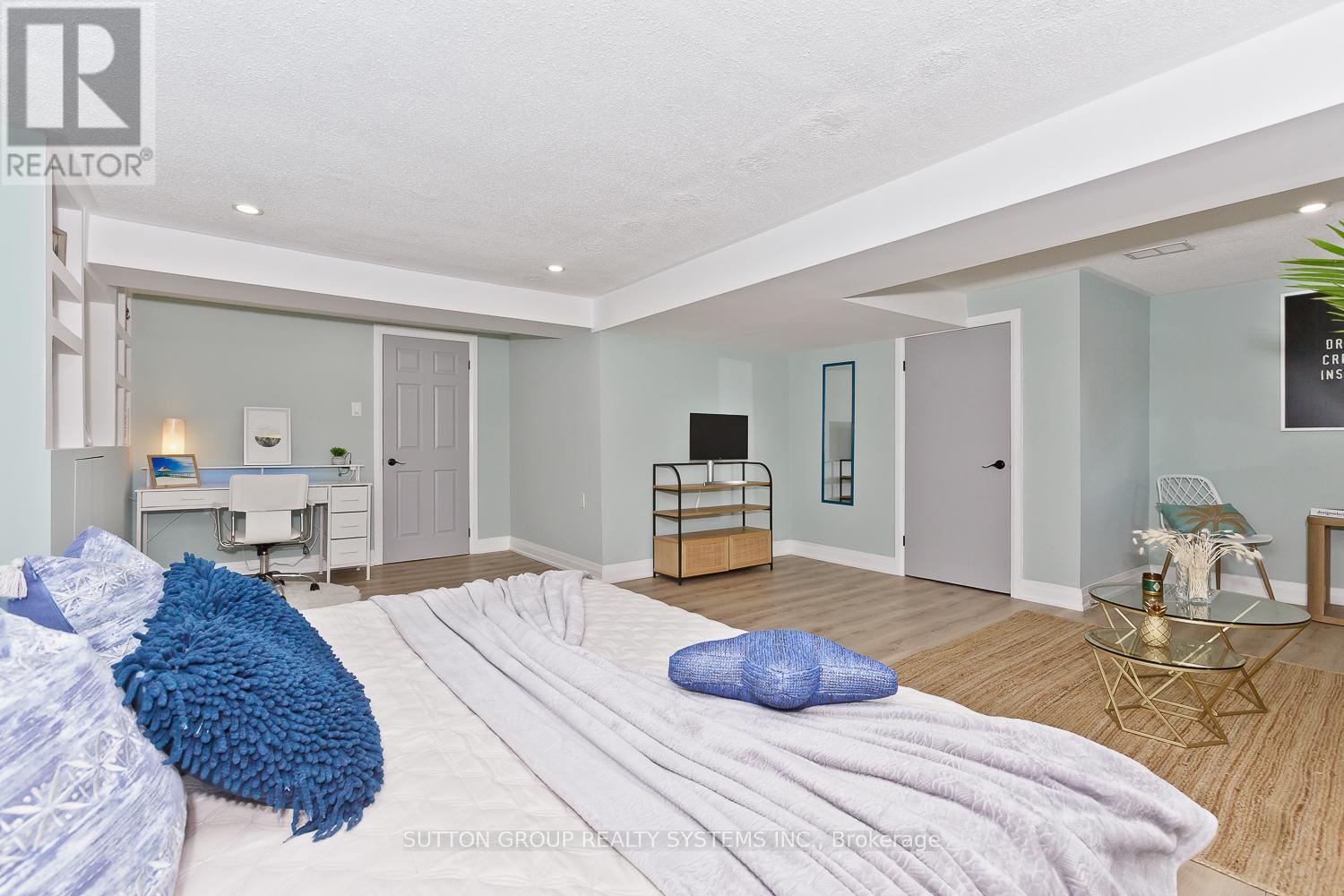 653 WINSTON ROAD - 40