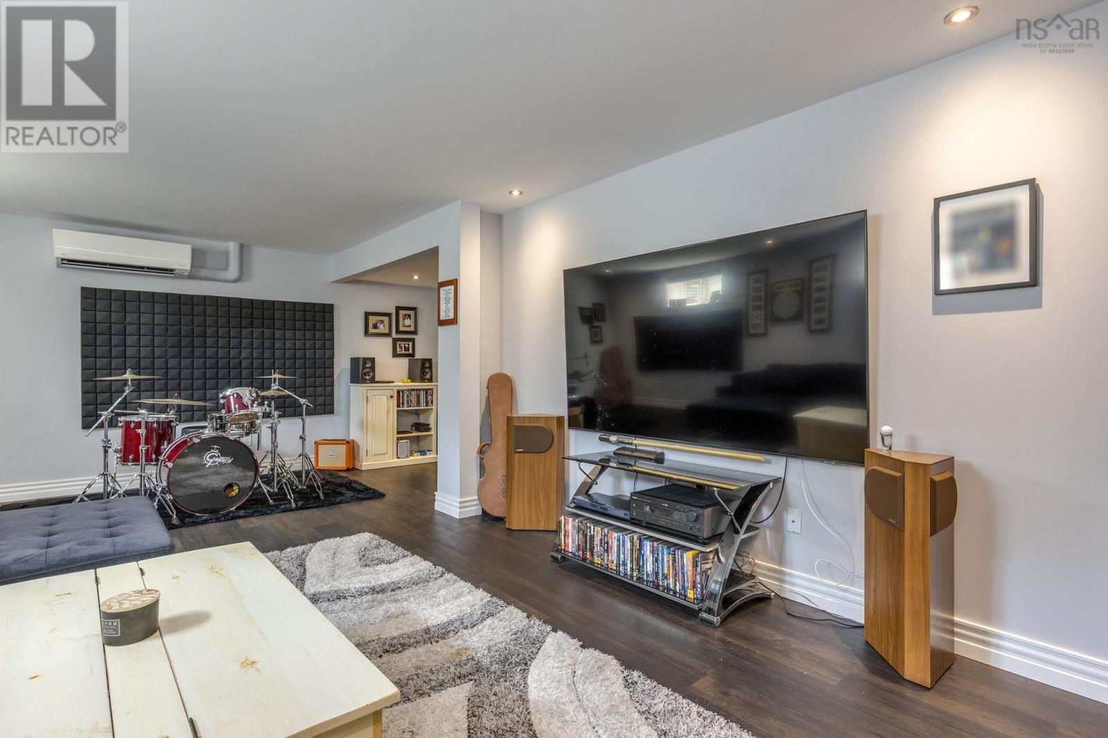 95 Macdonald Park Road S - 44