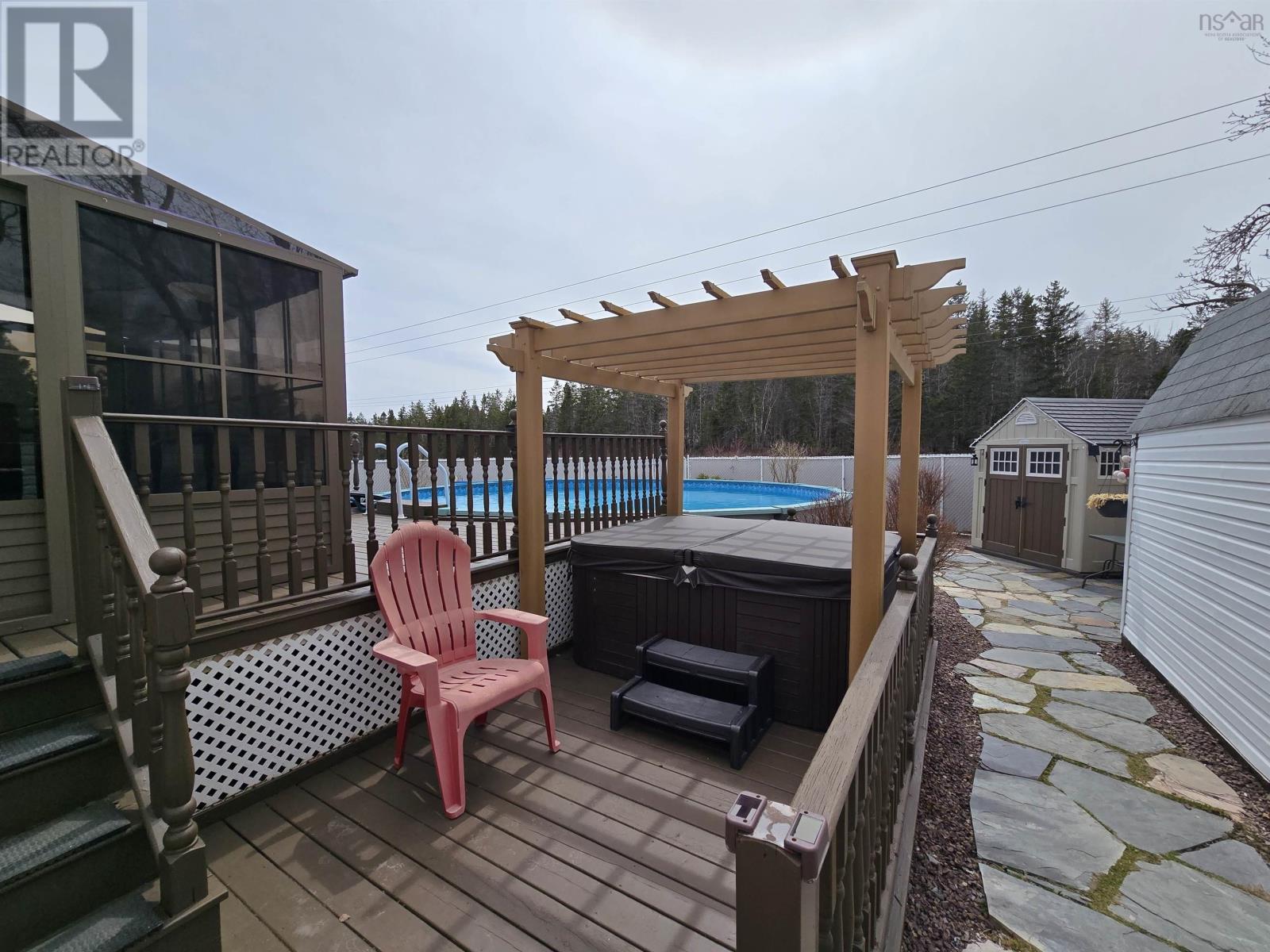 80 Parkwood Drive - 7