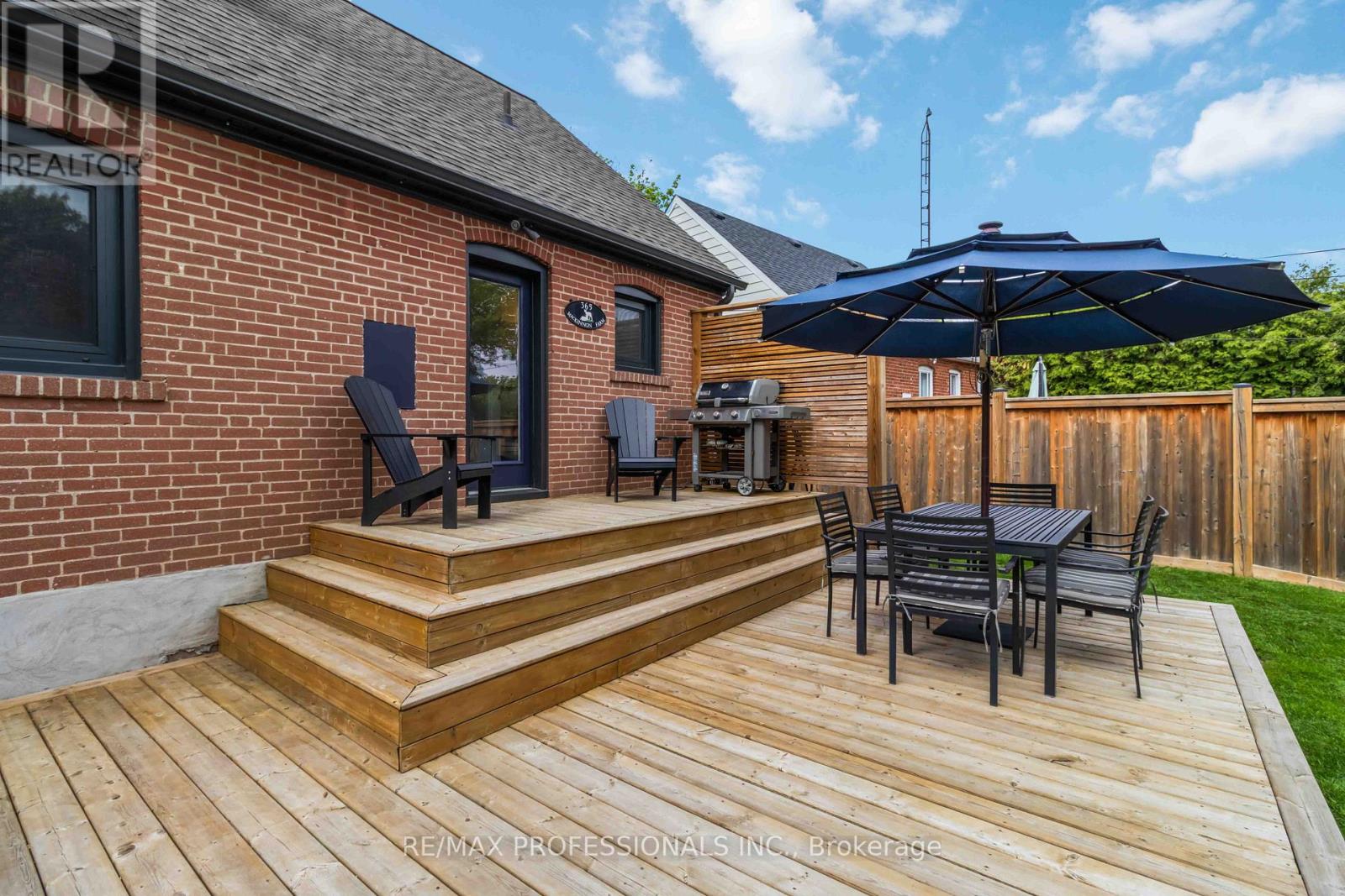 3 SNARESBROOK DRIVE - 20