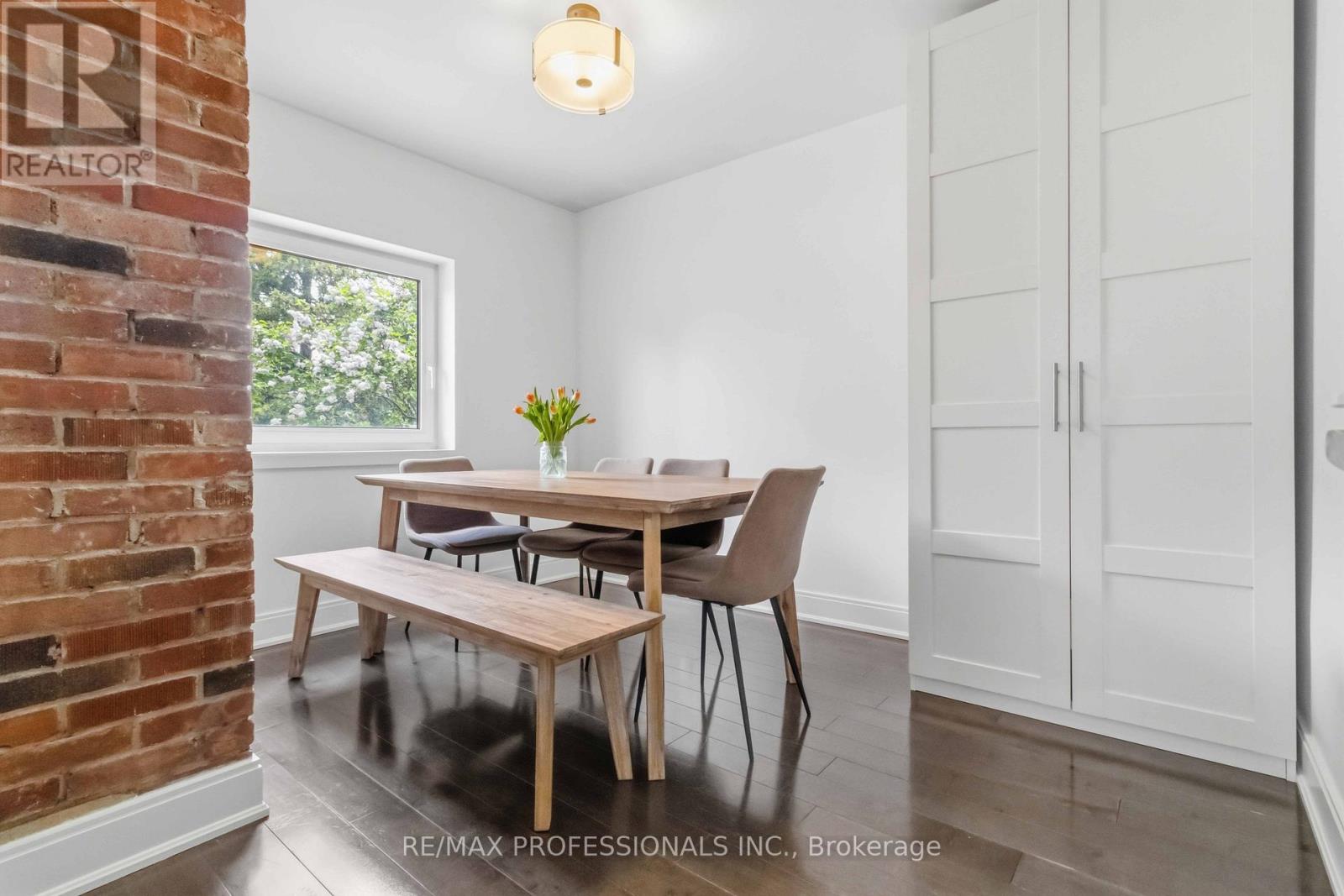 3 SNARESBROOK DRIVE - 9