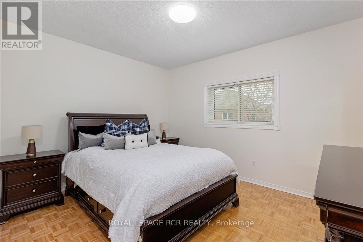 293 VAN KIRK DRIVE - 17