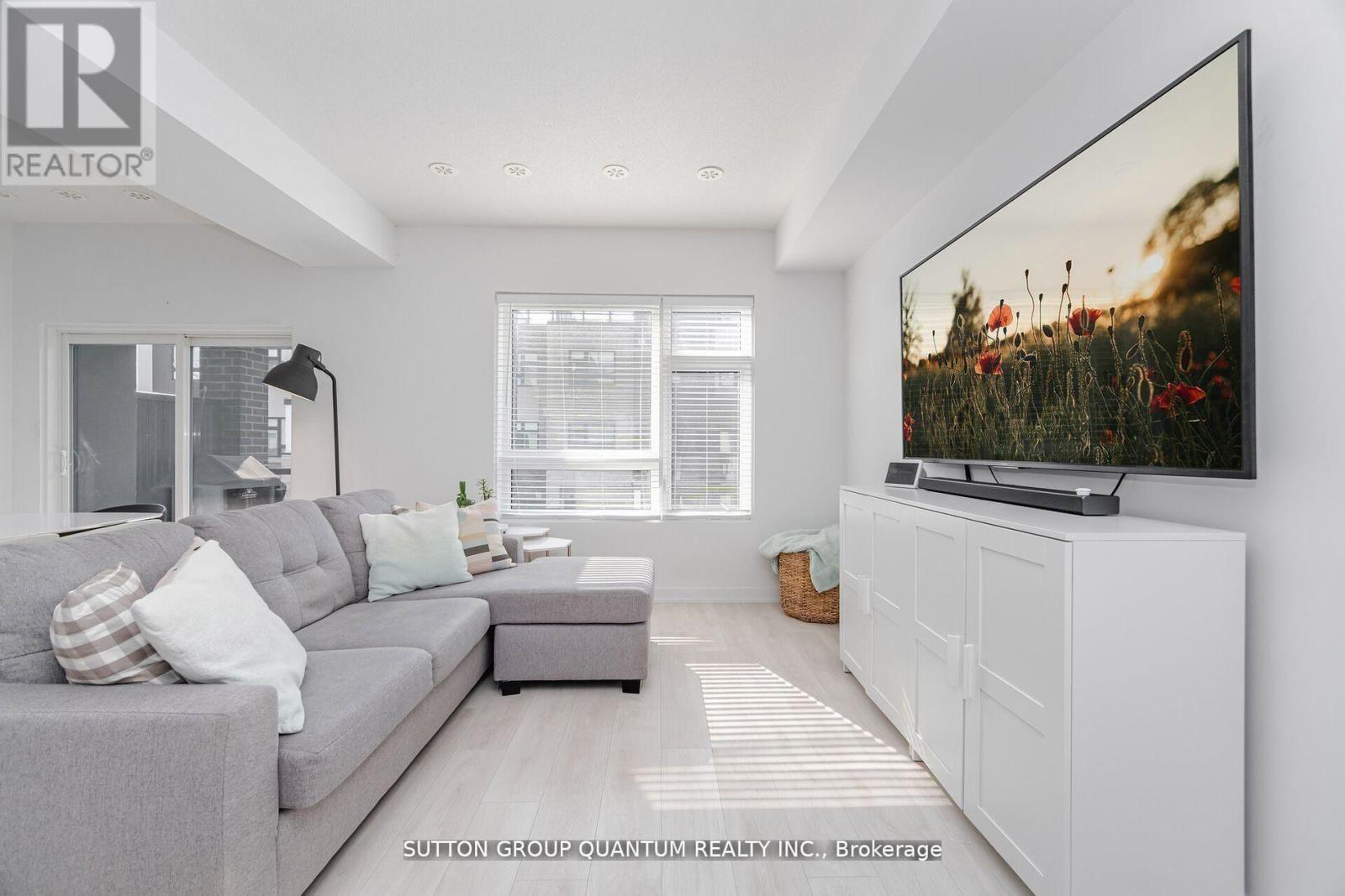 #19 1121 COOKE BOULEVARD - 7