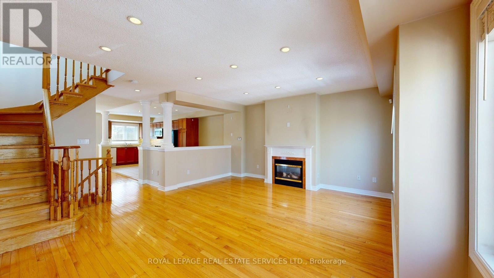 #16 619 EVANS AVENUE - 24