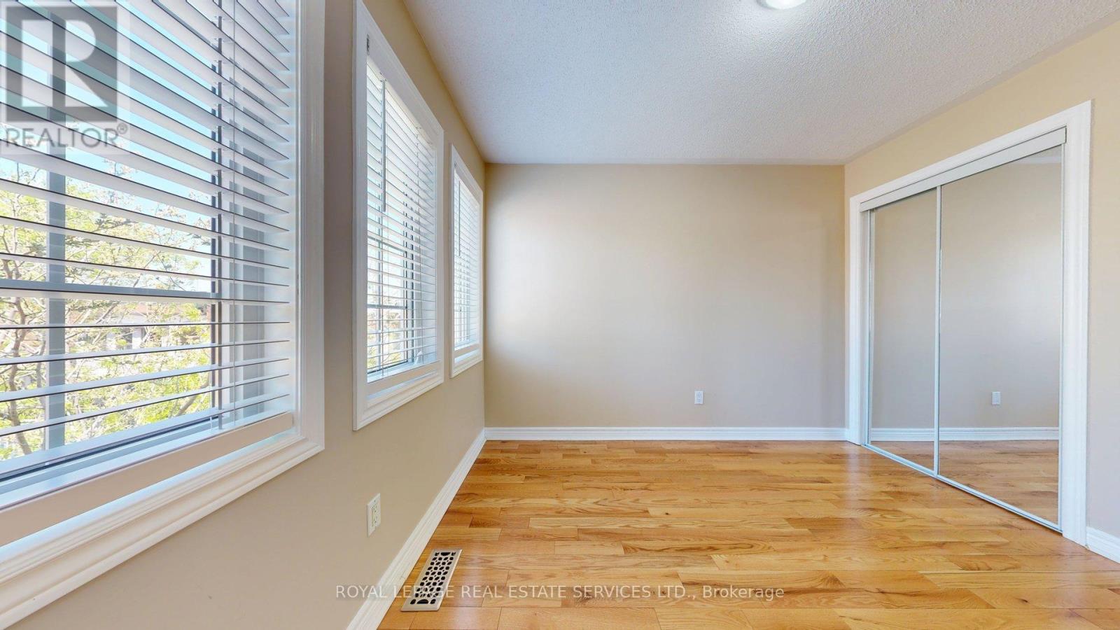 #16 619 EVANS AVENUE - 41