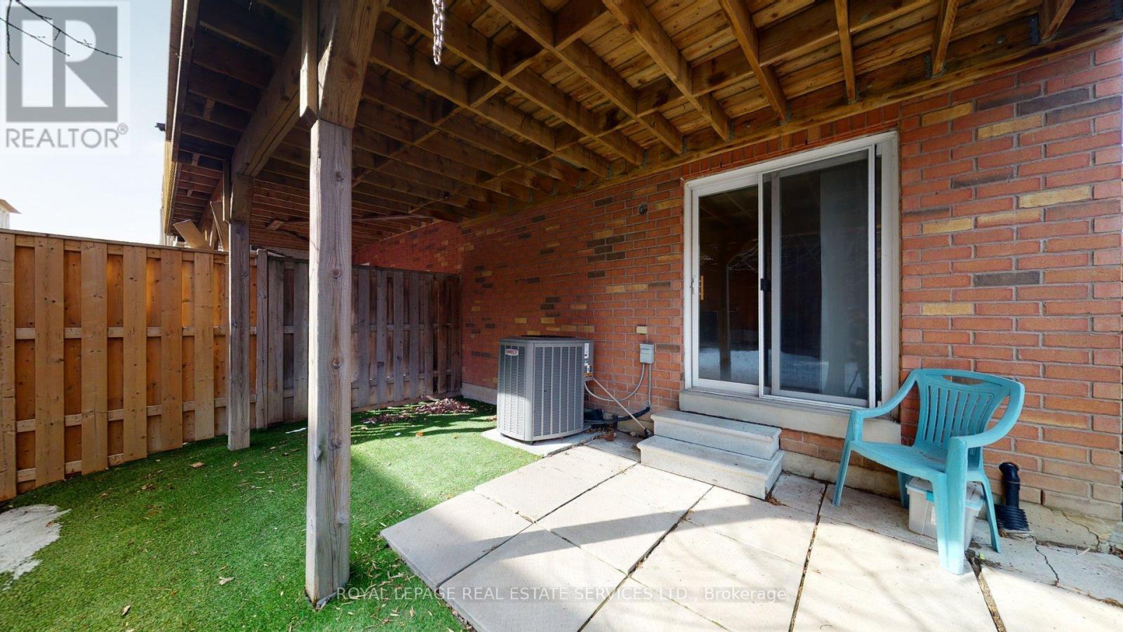 #16 619 EVANS AVENUE - 9